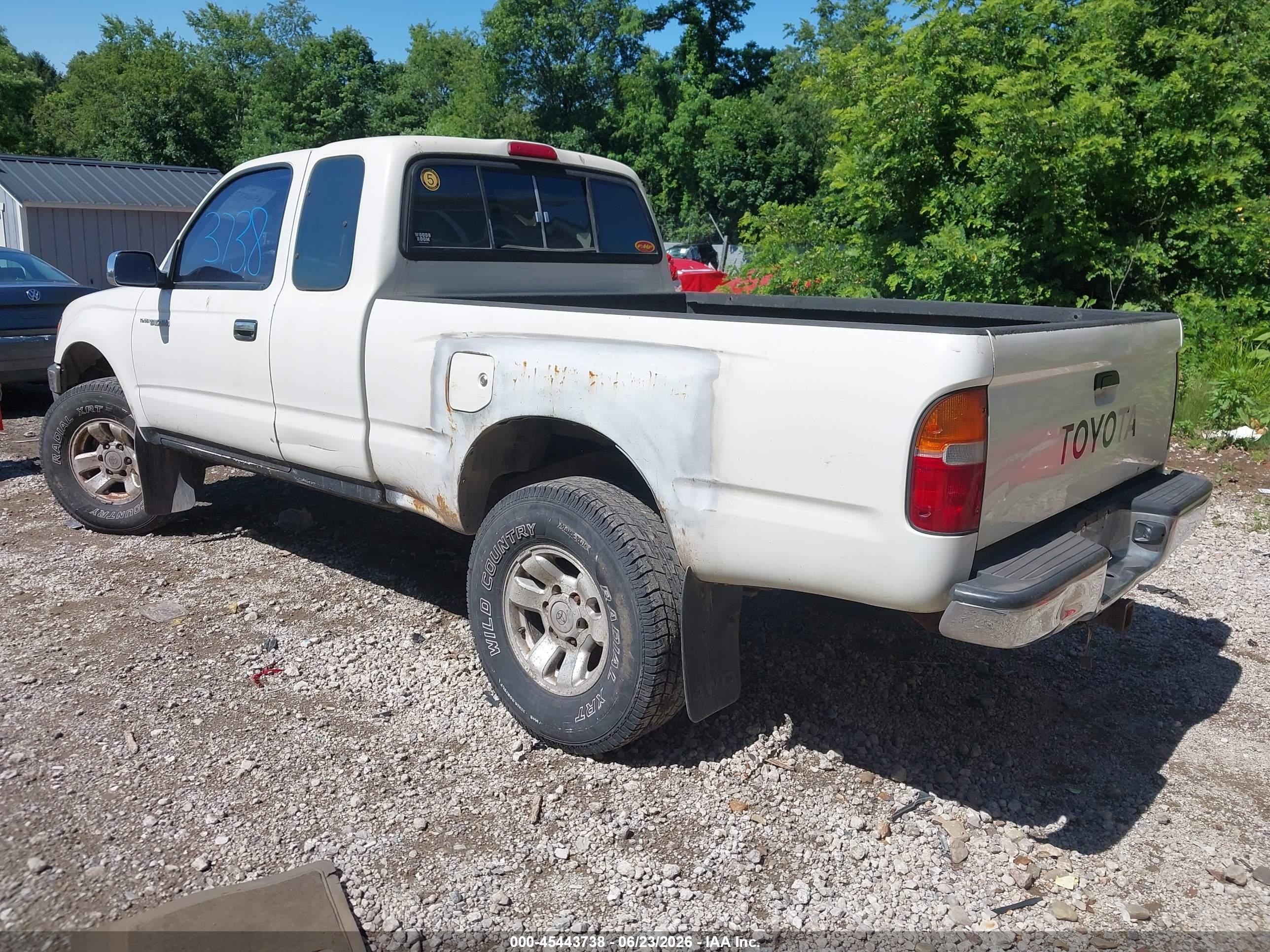 1996 Toyota Tacoma Xtracab Sr5 White vin: 4TAWN74N0TZ108768