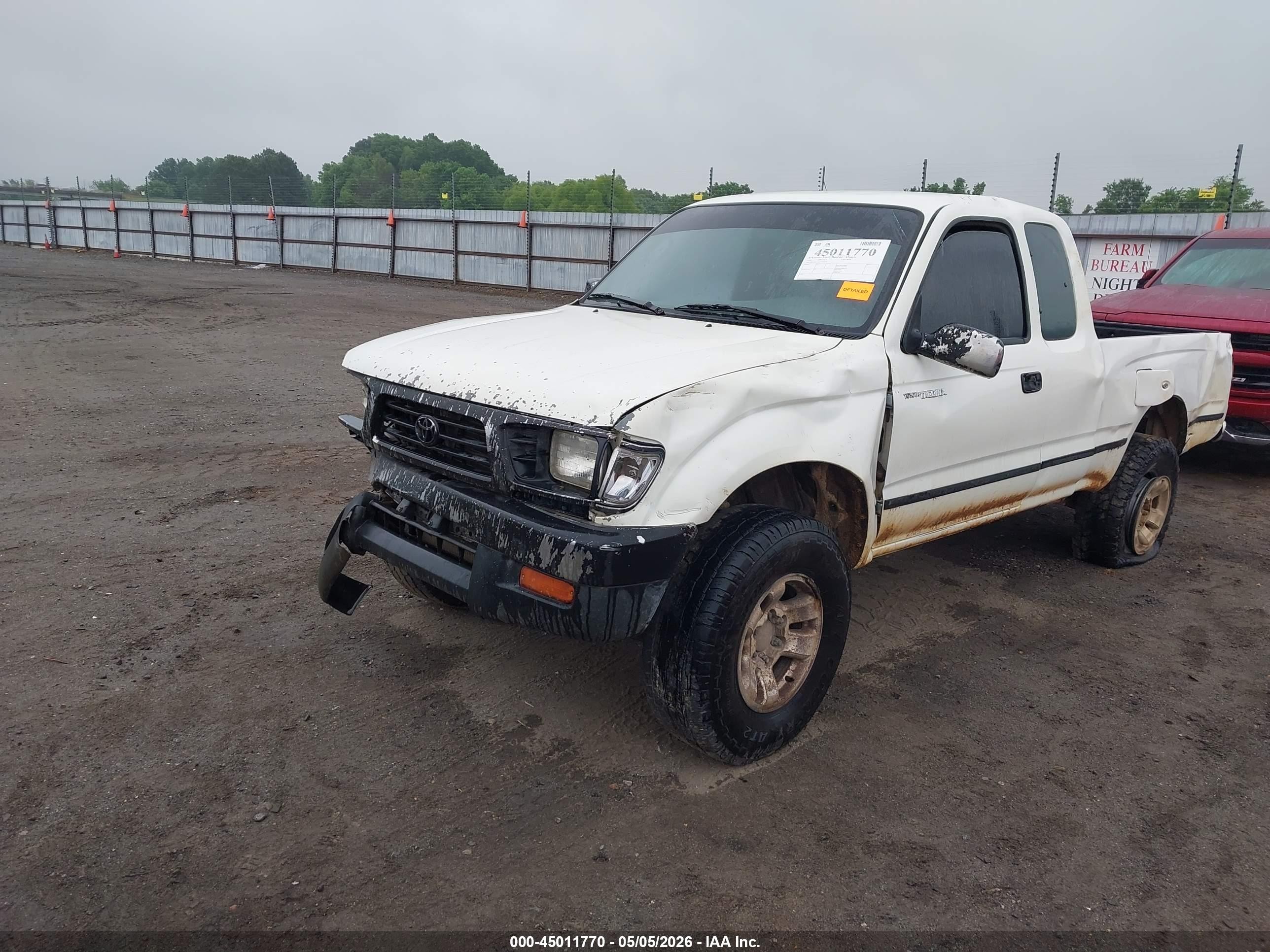1996 Toyota Tacoma Xtracab Sr5 White vin: 4TAWN74N4TZ158430