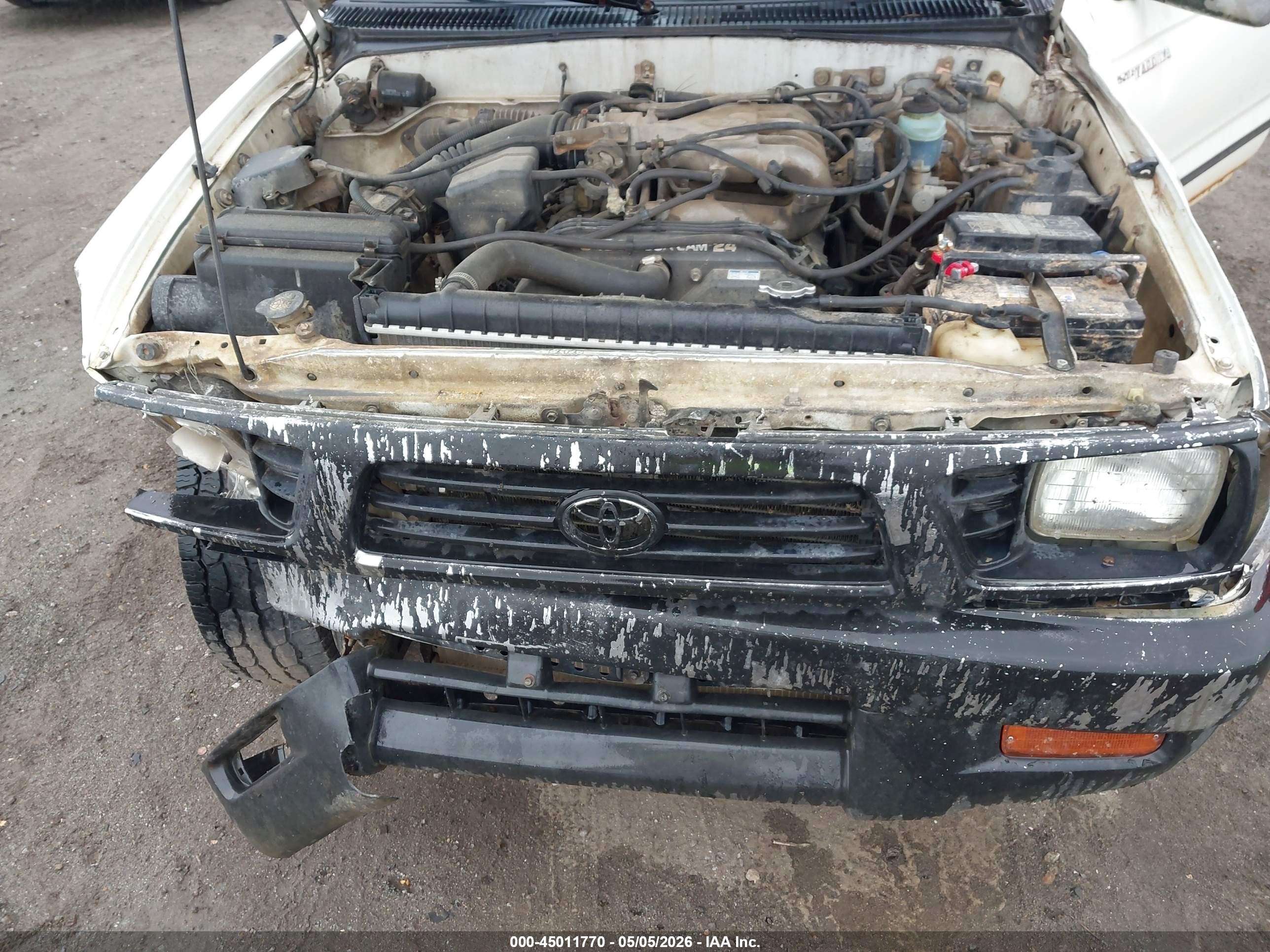 1996 Toyota Tacoma Xtracab Sr5 White vin: 4TAWN74N4TZ158430