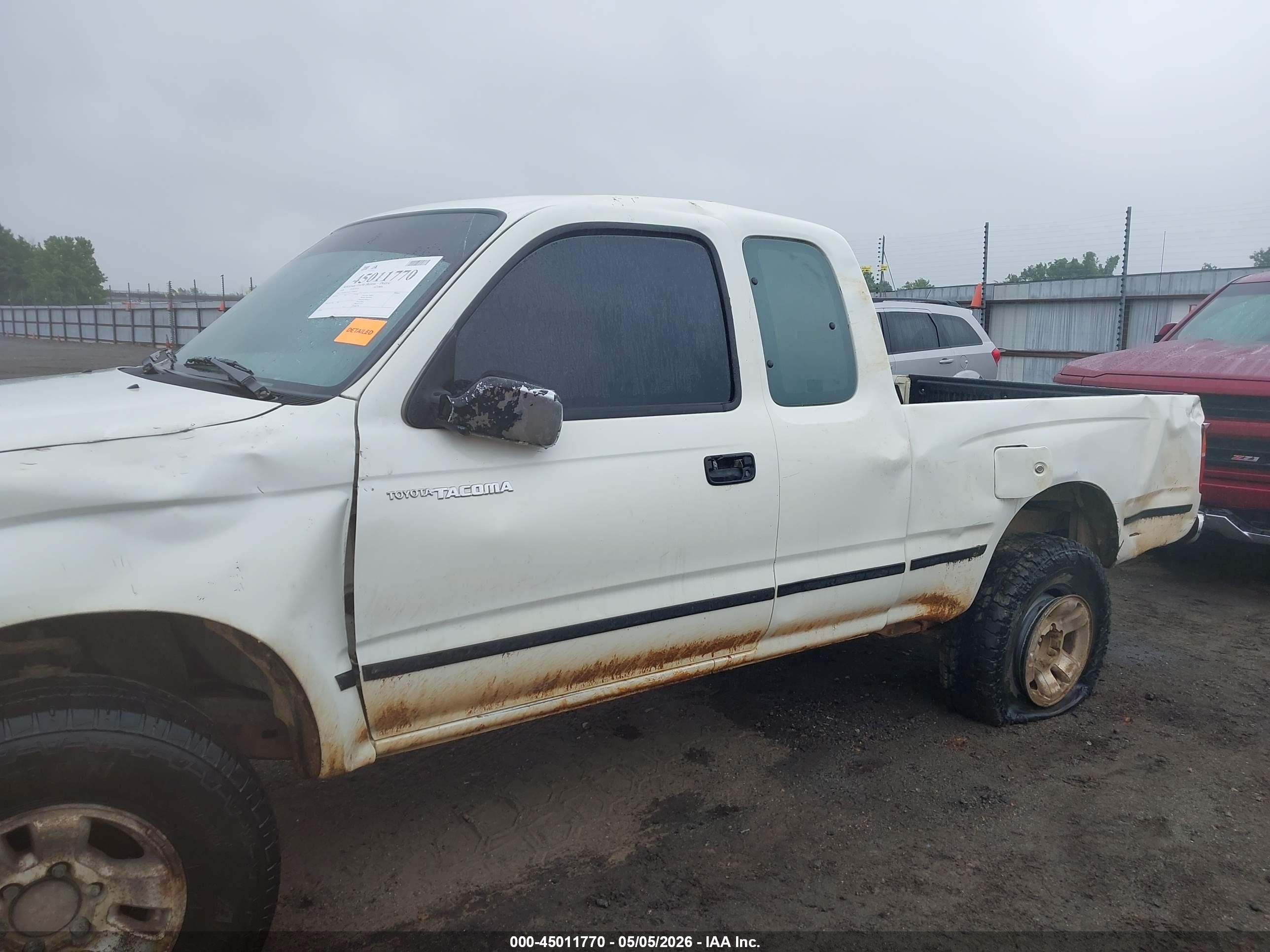 1996 Toyota Tacoma Xtracab Sr5 White vin: 4TAWN74N4TZ158430