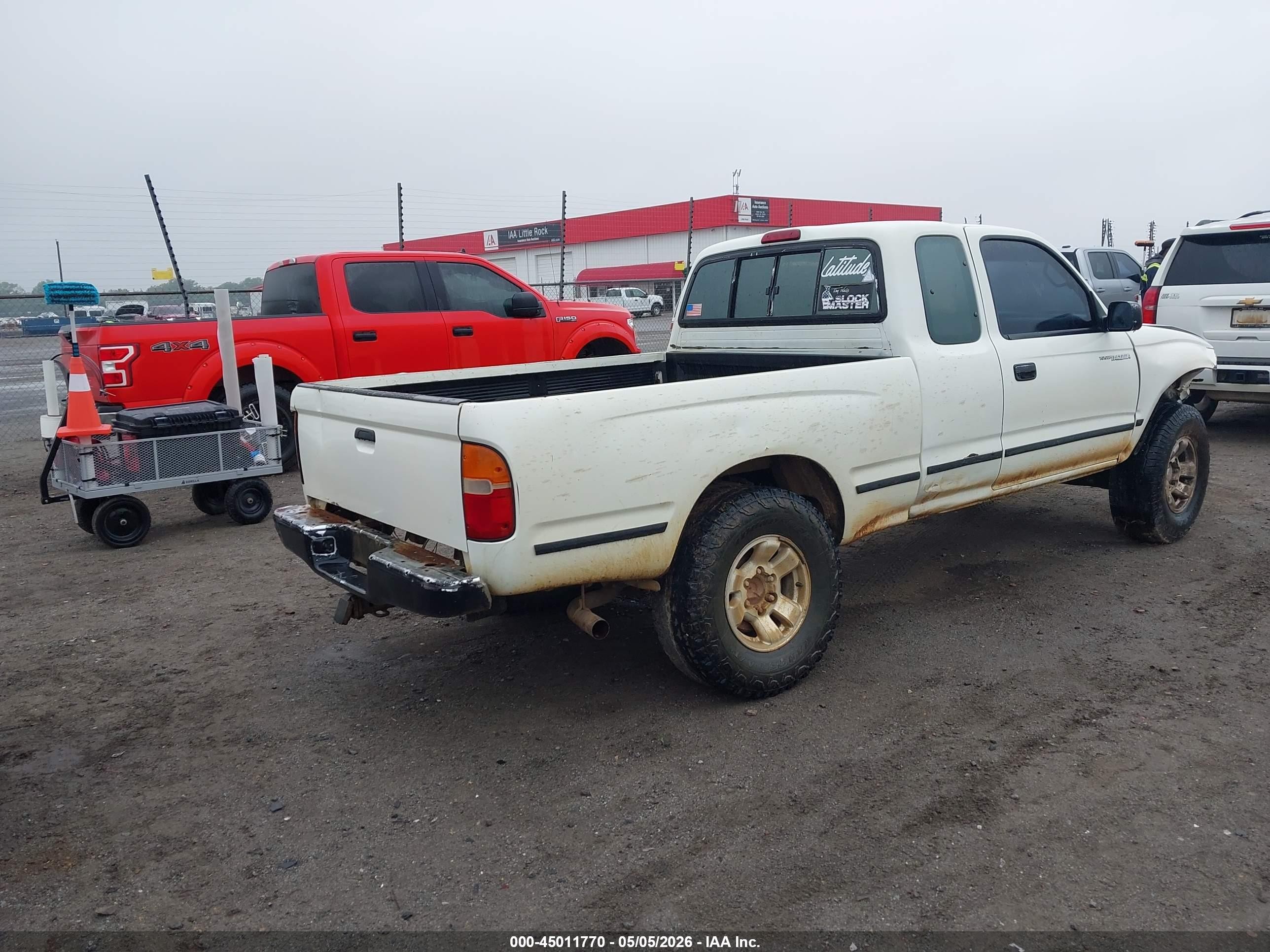 1996 Toyota Tacoma Xtracab Sr5 White vin: 4TAWN74N4TZ158430