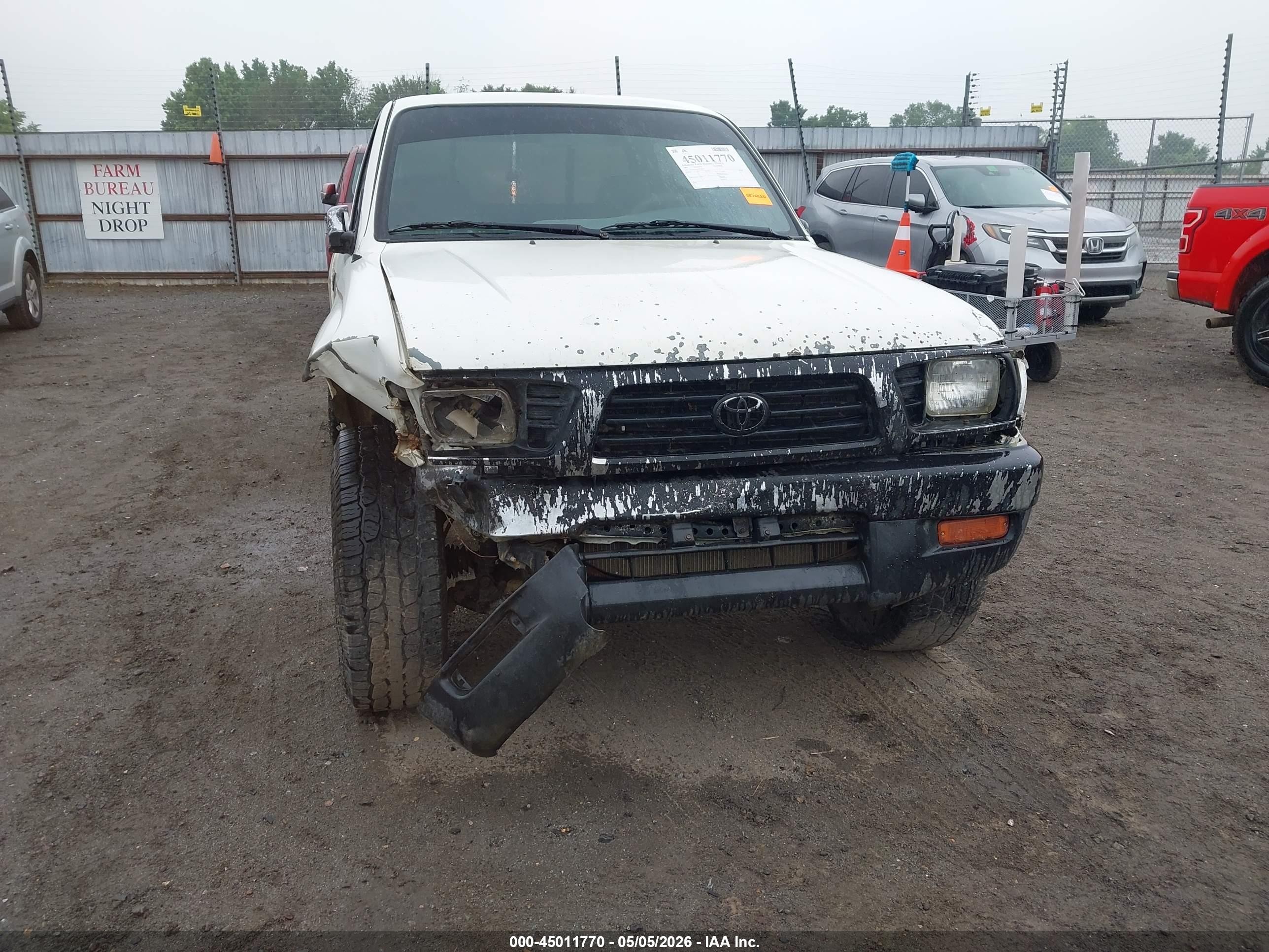 1996 Toyota Tacoma Xtracab Sr5 White vin: 4TAWN74N4TZ158430