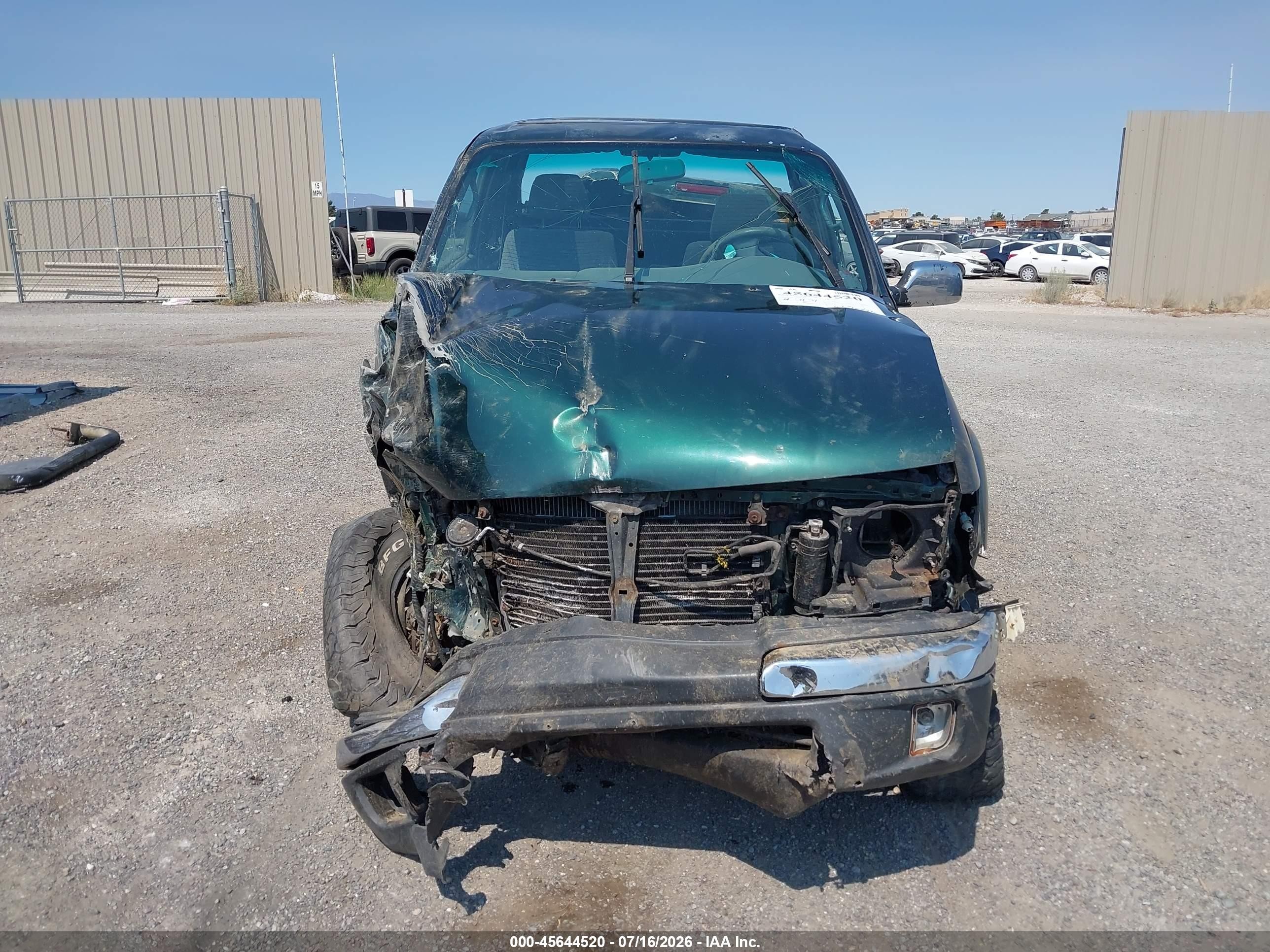 1999 Toyota Tacoma Limited V6 Green vin: 4TAWN74N7XZ425033