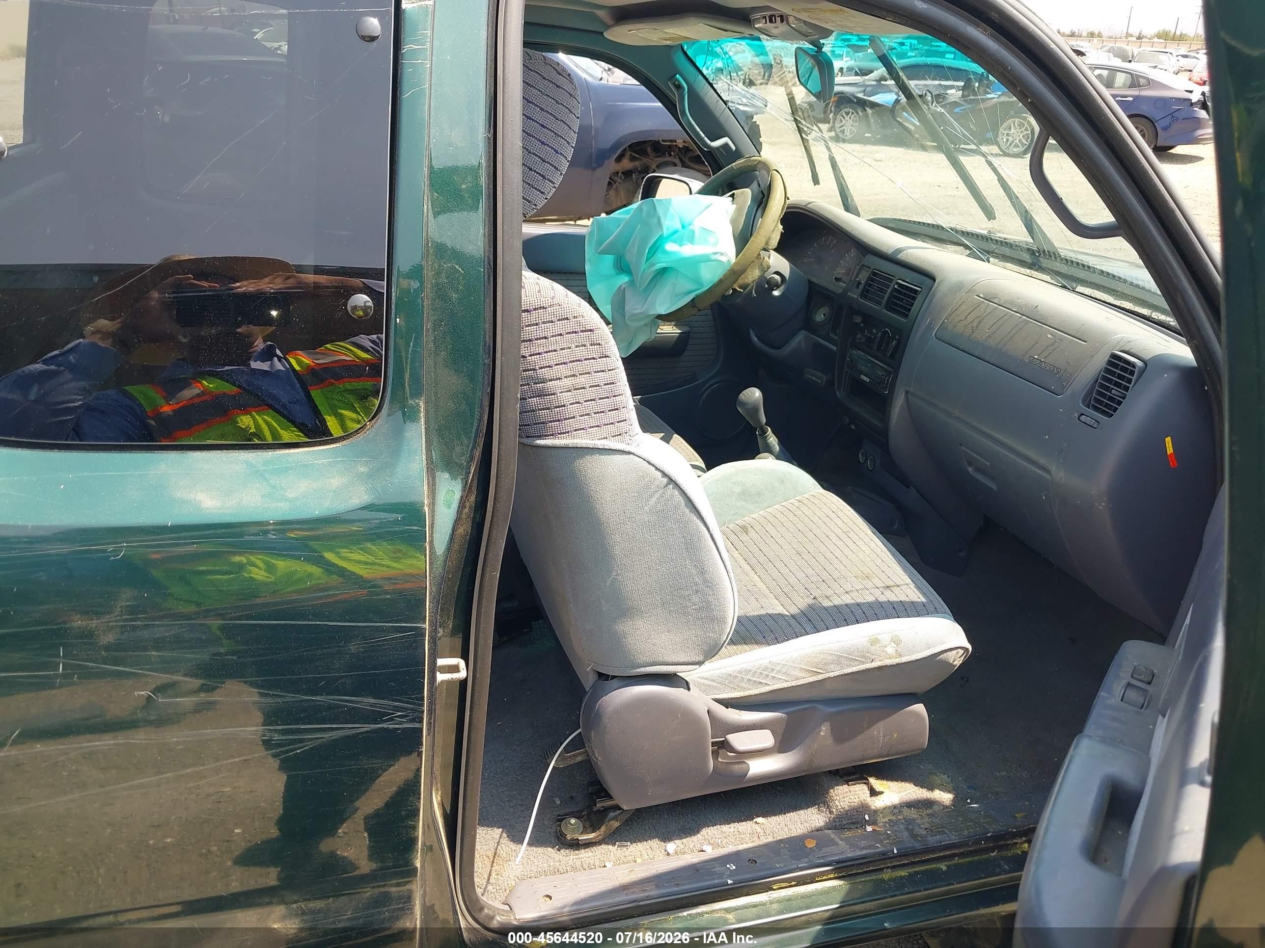 1999 Toyota Tacoma Limited V6 Green vin: 4TAWN74N7XZ425033
