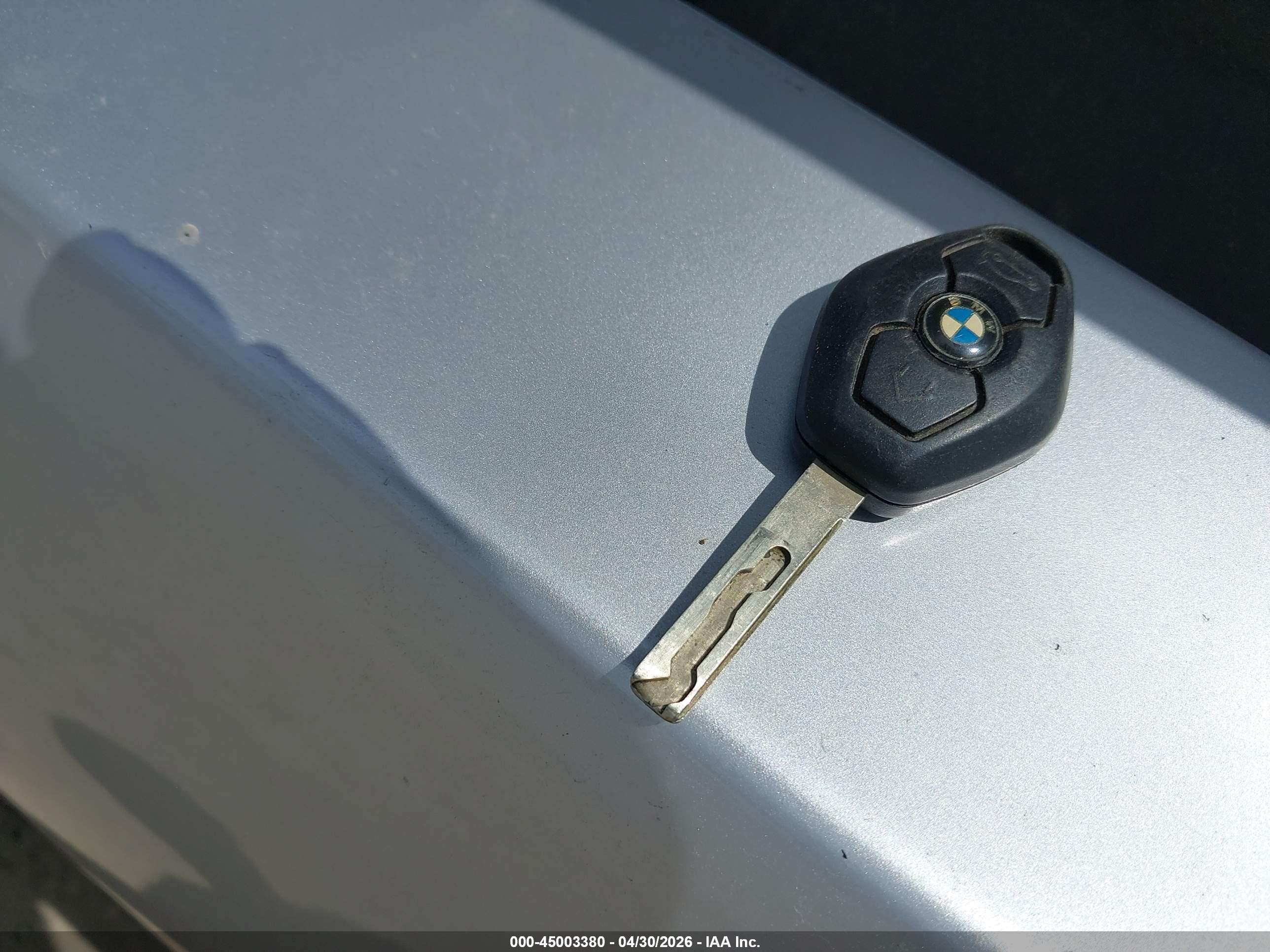 2003 Bmw Z4 2.5i Silver vin: 4USBT33453LR64610