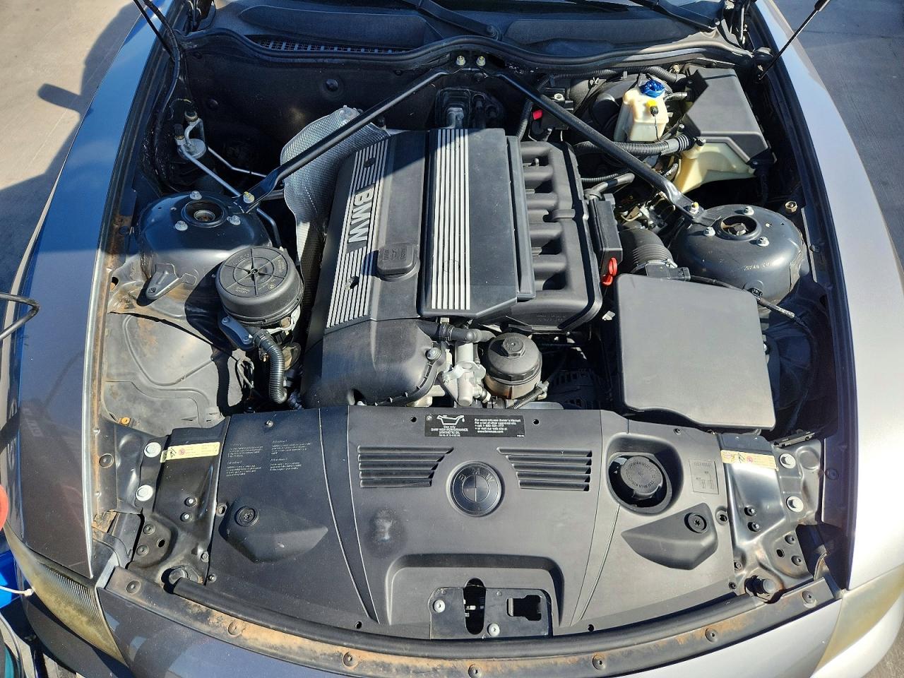 2004 Bmw Z4 2.5 Gray vin: 4USBT33464LS48512