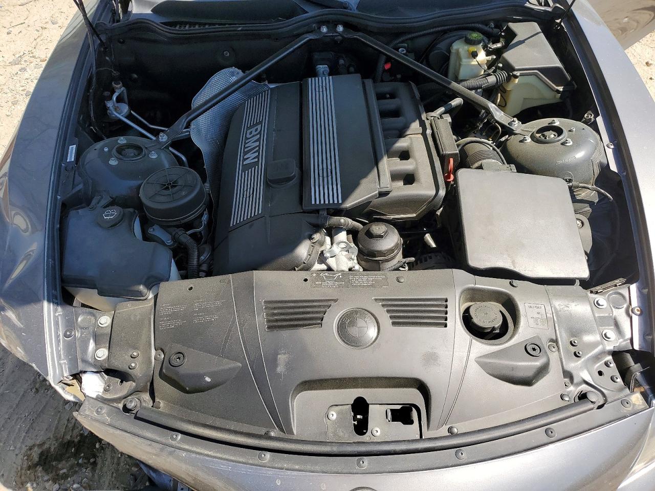 2004 Bmw Z4 2.5 Gray vin: 4USBT33474LS48518