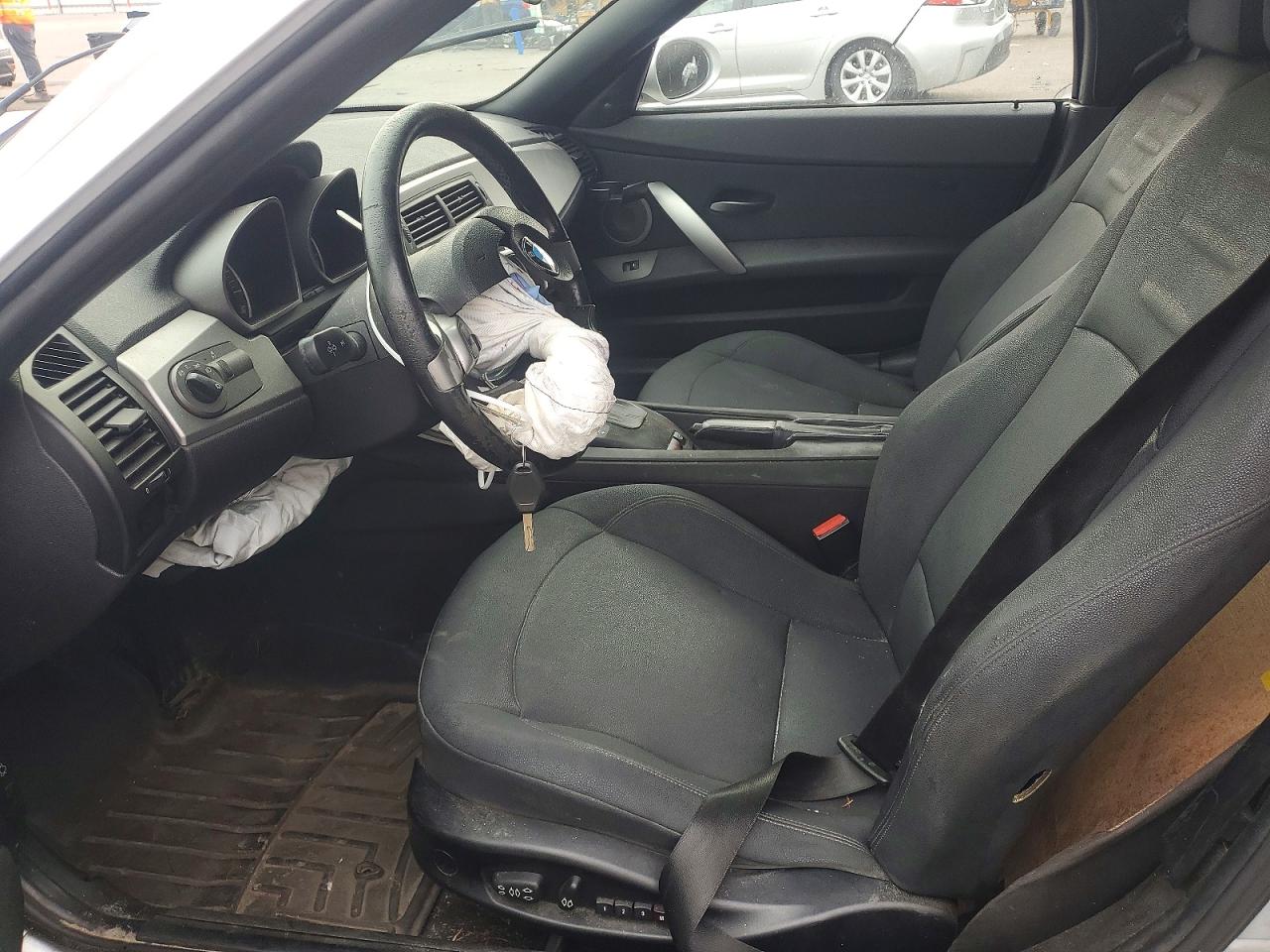 2004 Bmw Z4 2.5 Серебряный vin: 4USBT33484LS48561