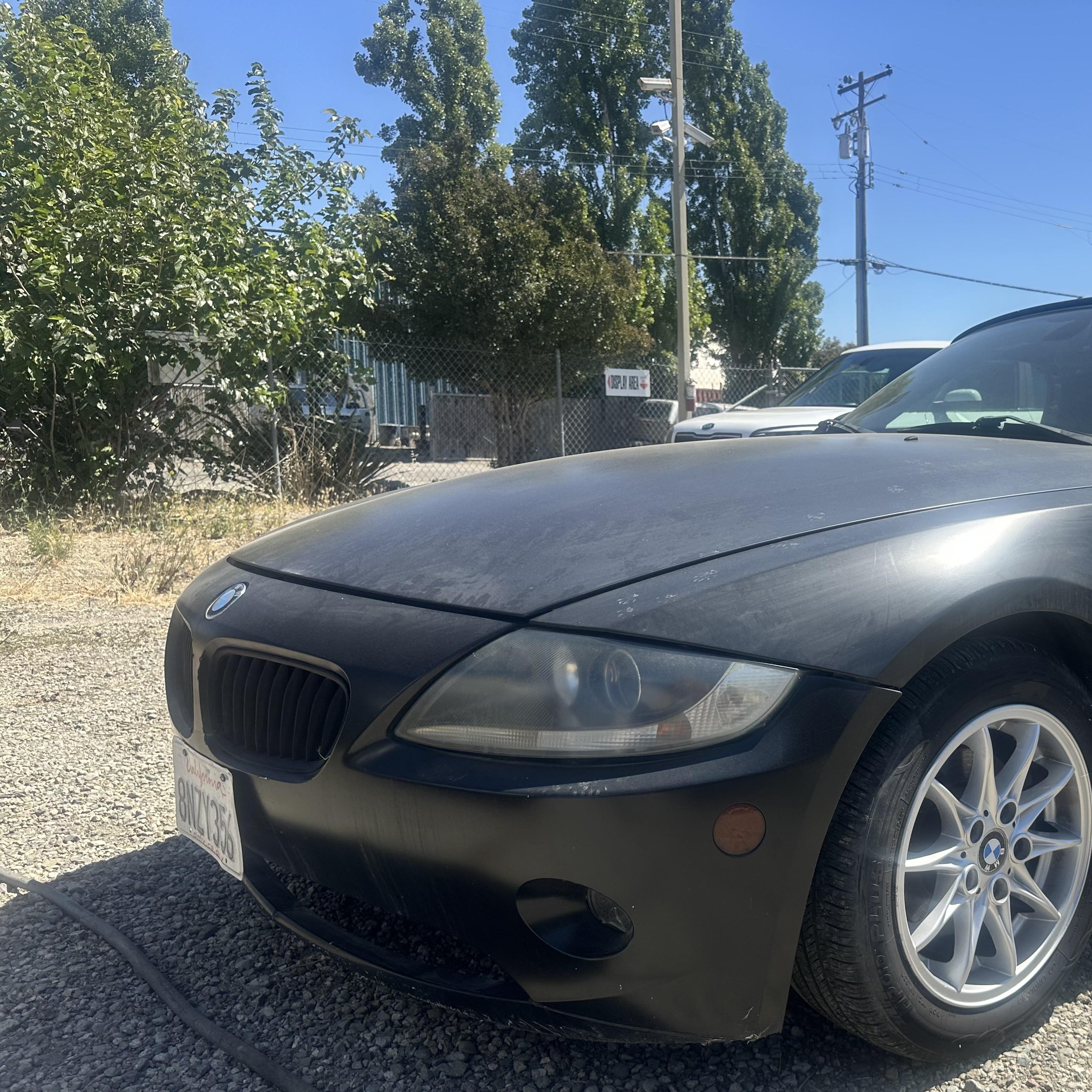 2005 Bmw Z4 2.5i Black vin: 4USBT33525LR71333