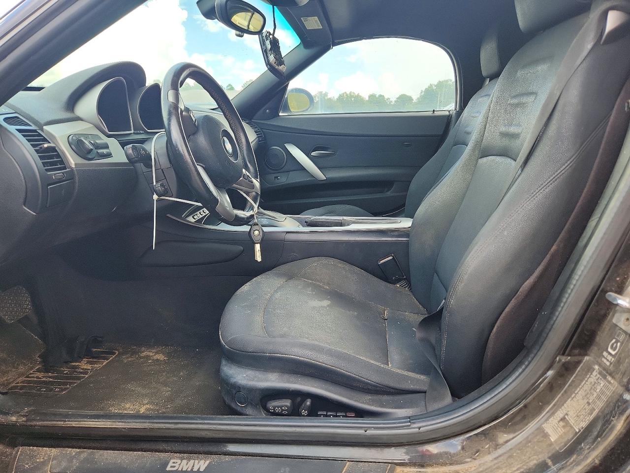 2005 Bmw Z4 2.5 Черный vin: 4USBT33525LS55757