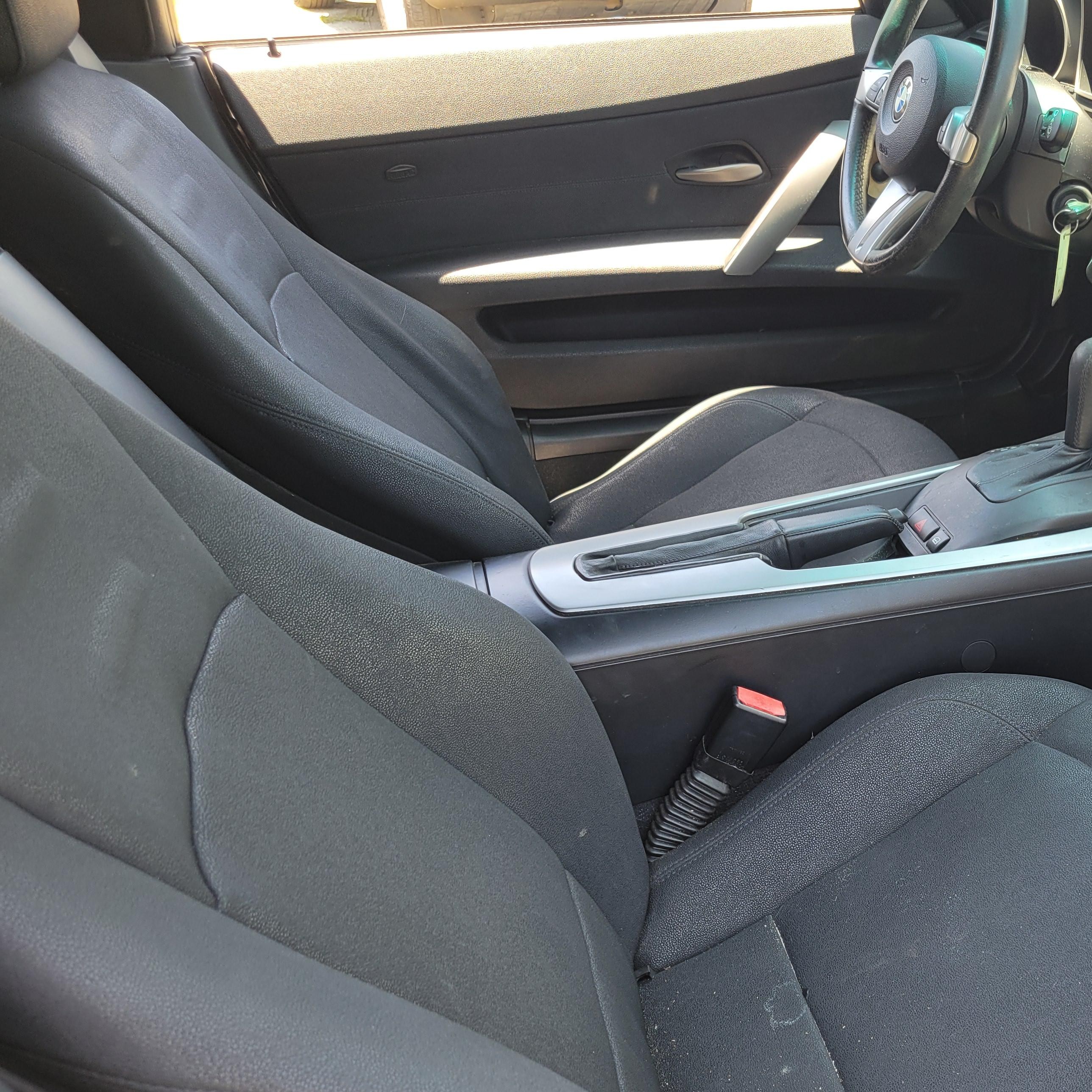 2005 Bmw Z4 2.5i Серый vin: 4USBT33535LS56237