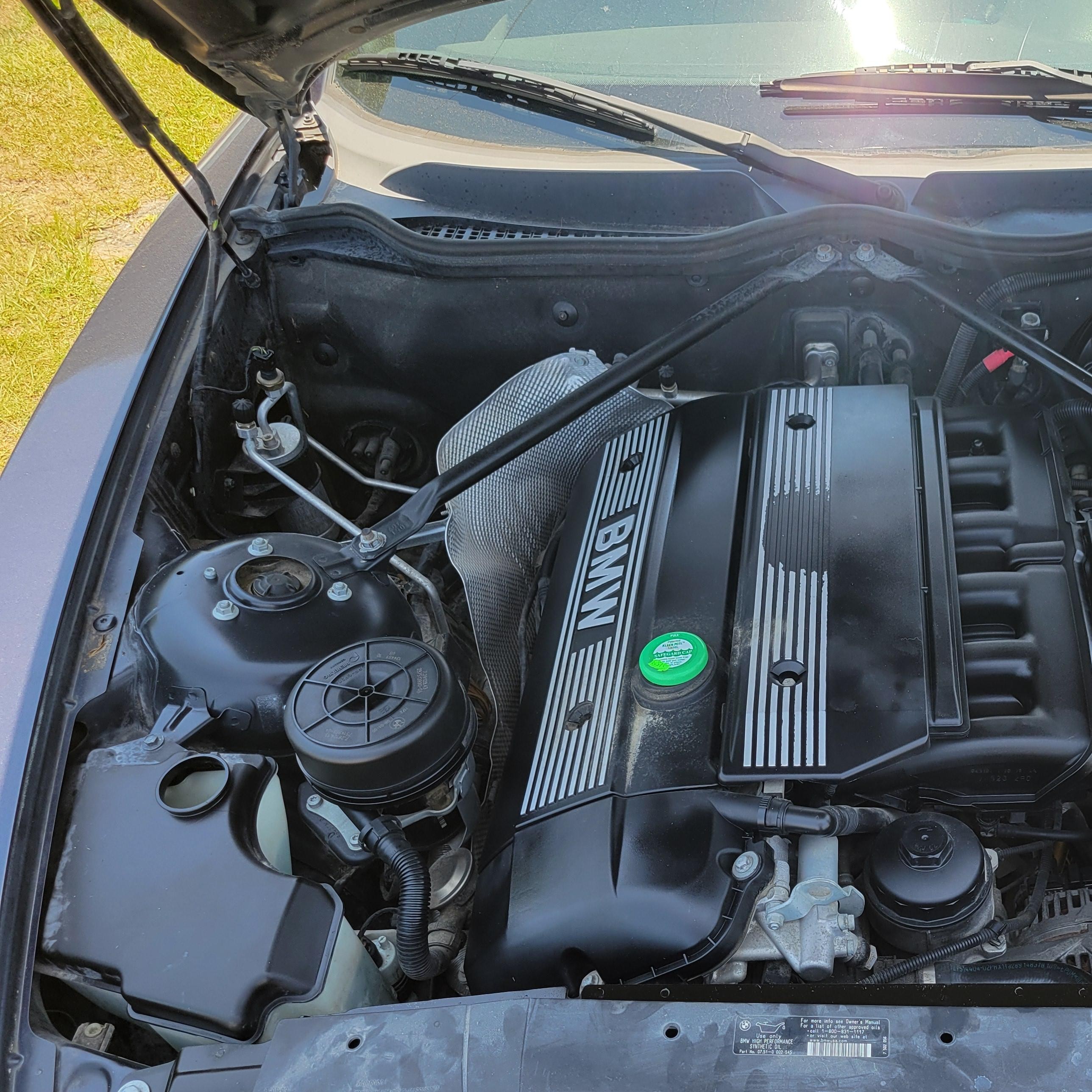 2005 Bmw Z4 2.5i Серый vin: 4USBT33535LS56237
