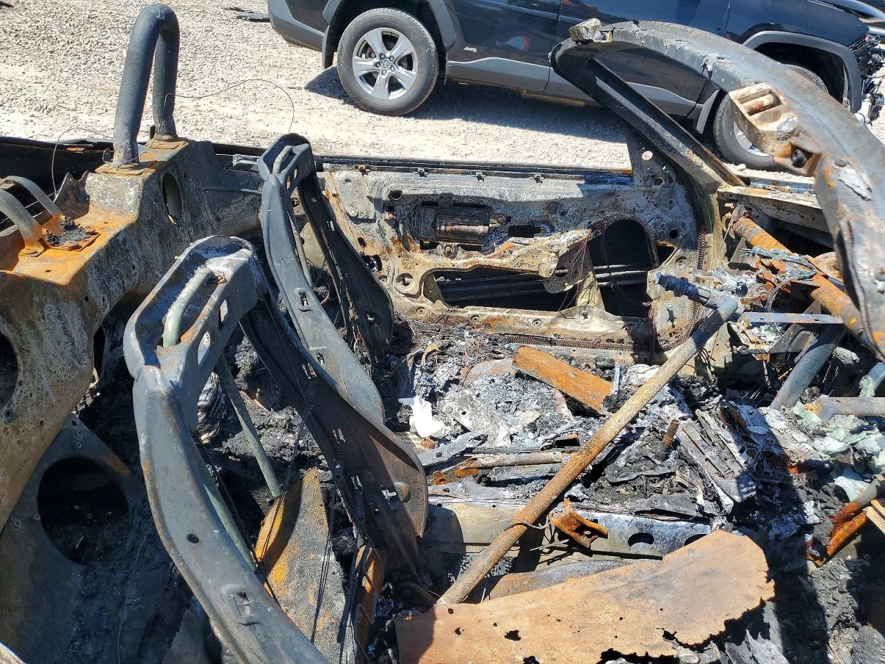 2004 Bmw Z4 2.5 Burn vin: 4USBT33544LS48727