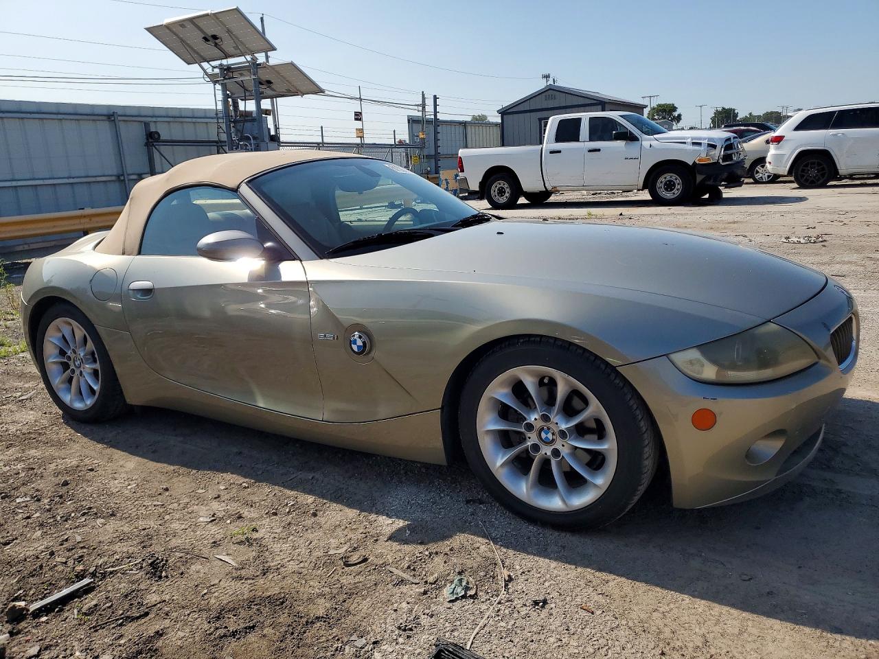 2005 Bmw Z4 2.5 Зеленый vin: 4USBT33545LS57946