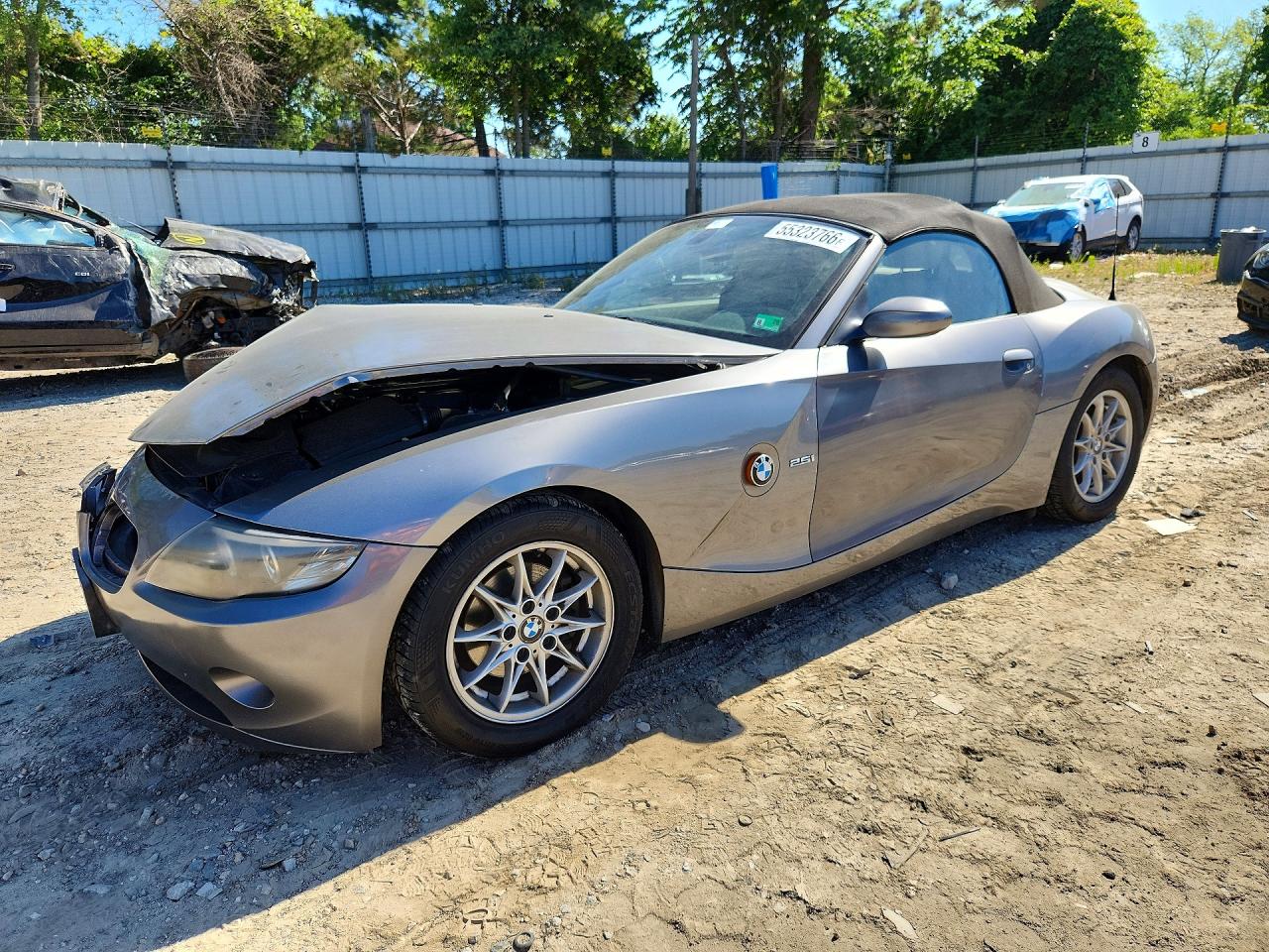 2004 Bmw Z4 2.5 Gray vin: 4USBT33574LS50682