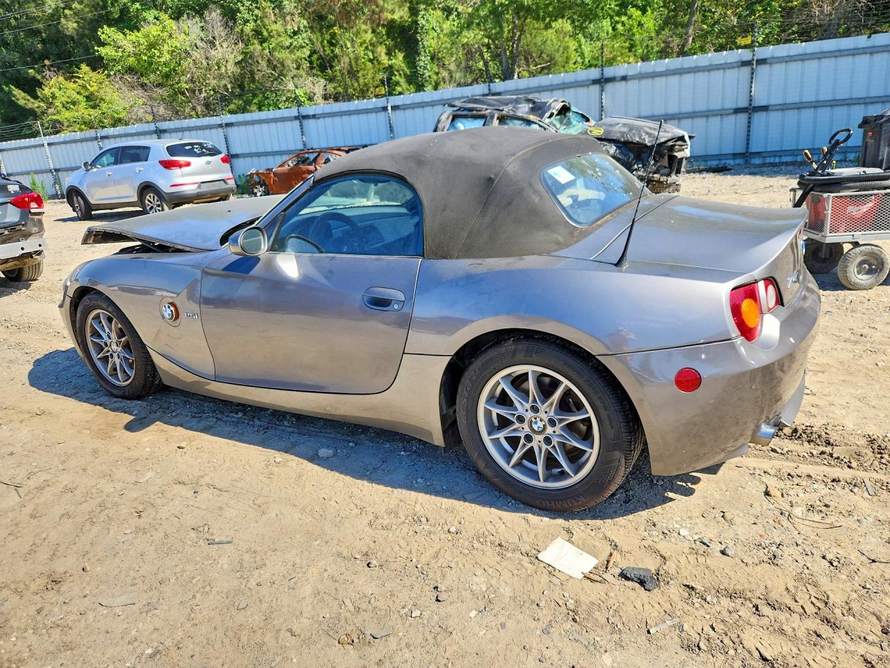 2004 Bmw Z4 2.5 Gray vin: 4USBT33574LS50682