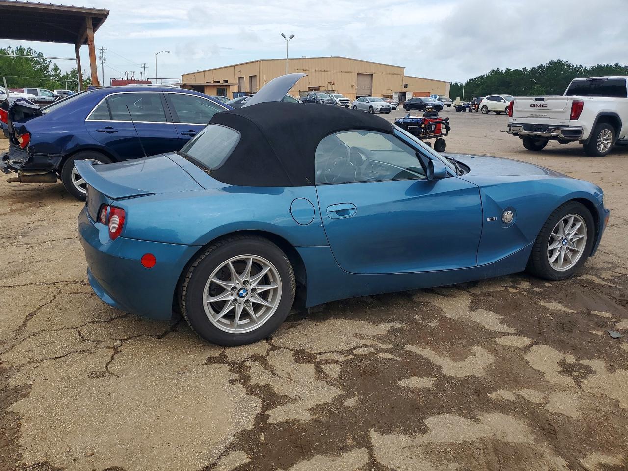 2005 Bmw Z4 2.5 Бирюзовый vin: 4USBT33575LS57276