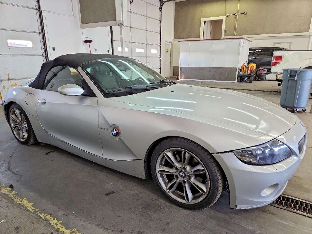 2003 Bmw Z4 3.0 Silver vin: 4USBT53403LU01105