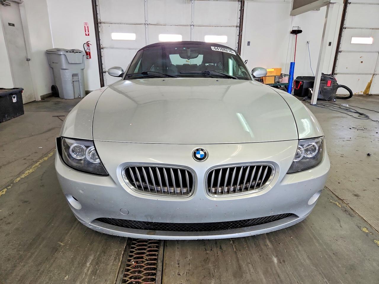 2003 Bmw Z4 3.0 Silver vin: 4USBT53403LU01105