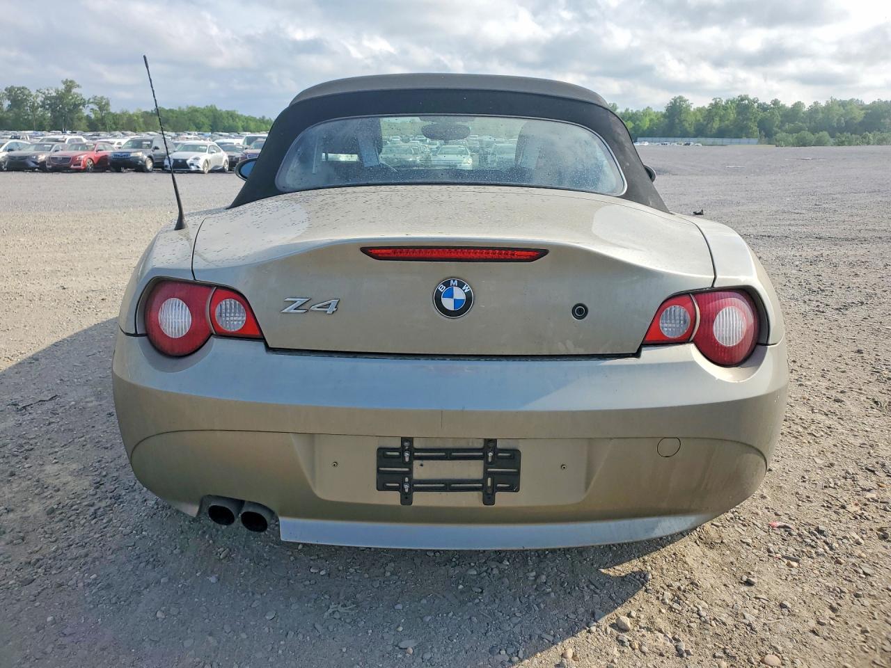 2005 Bmw Z4 3.0 Beige vin: 4USBT53525LT28184