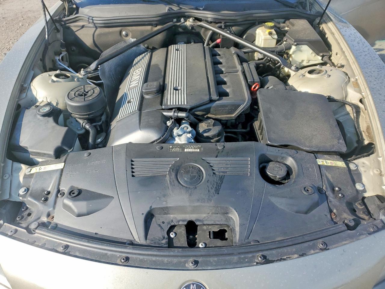 2005 Bmw Z4 3.0 Beige vin: 4USBT53525LT28184