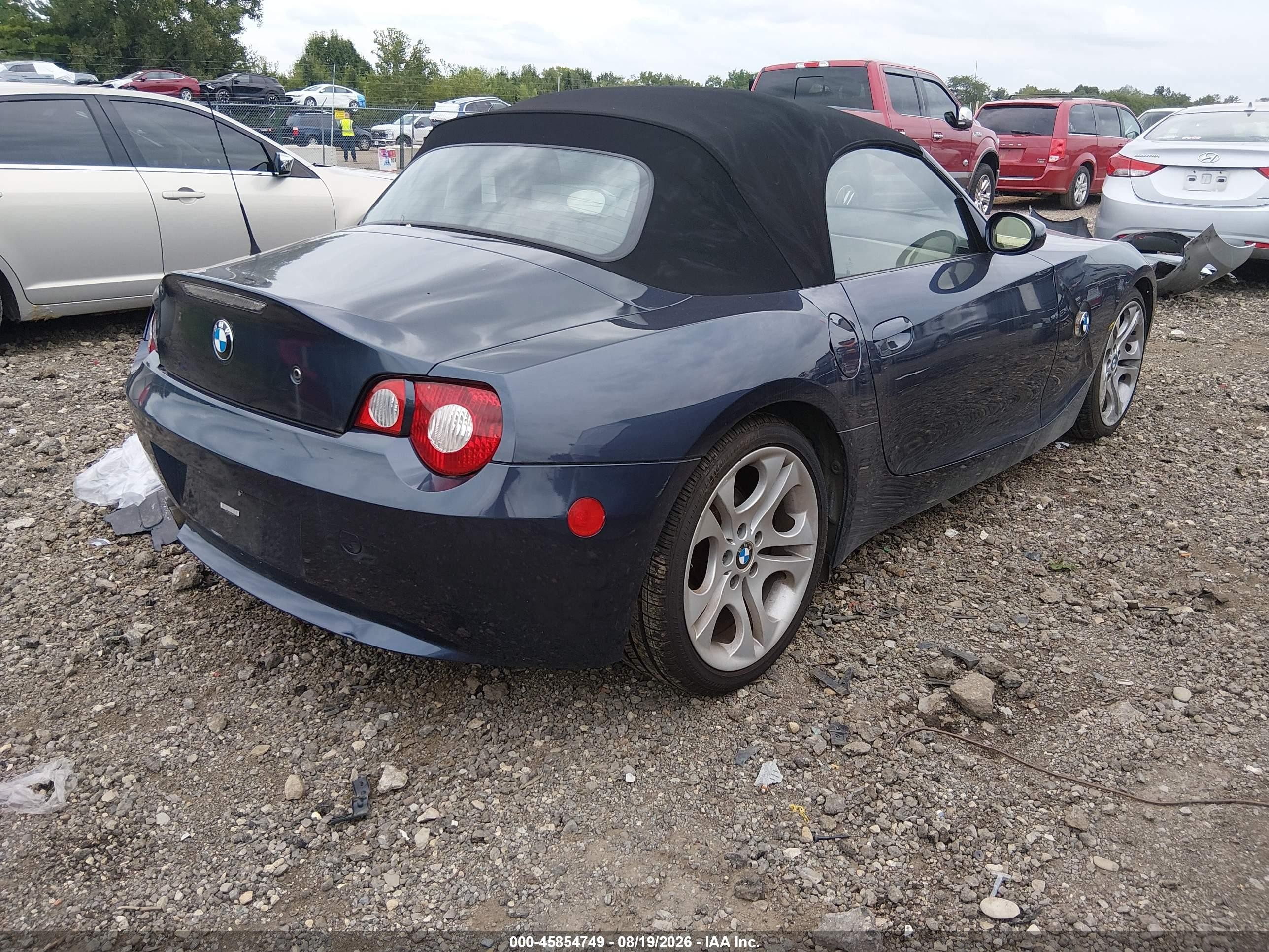 2005 Bmw Z4 3.0i Dark Blue vin: 4USBT53535LU11378