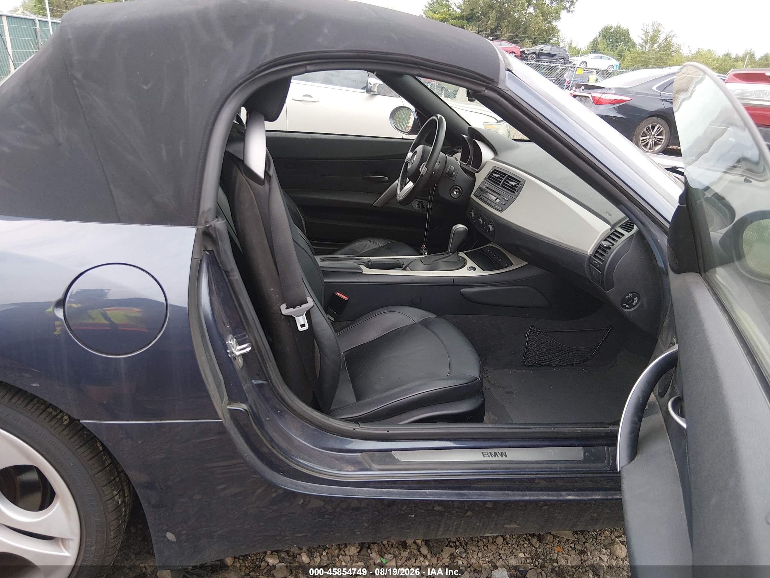 2005 Bmw Z4 3.0i Dark Blue vin: 4USBT53535LU11378