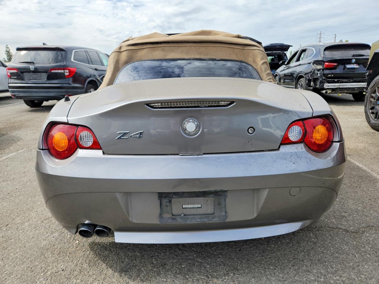2004 Bmw Z4 3.0 Silver vin: 4USBT53544LU06835