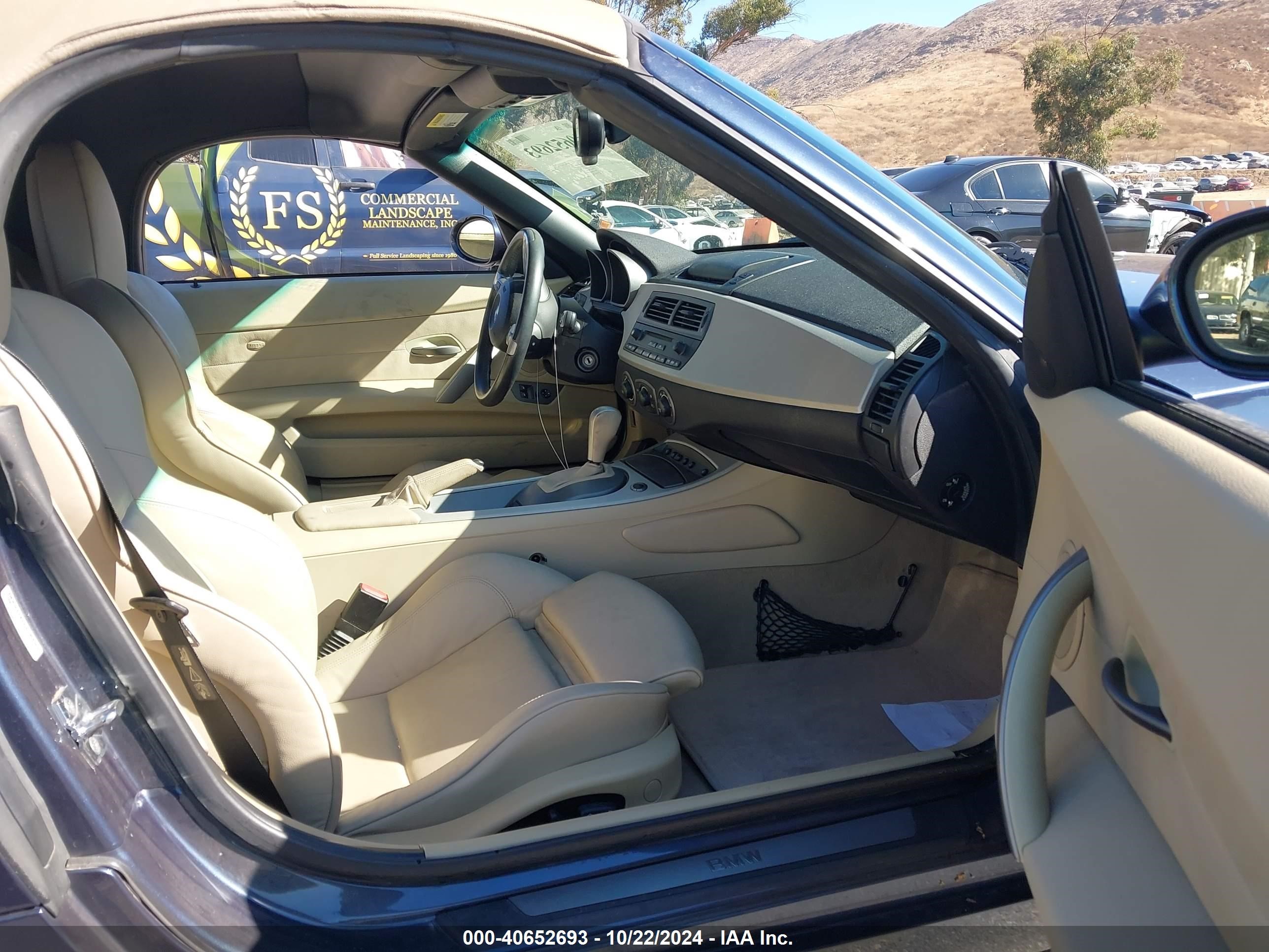 AutoHelperBot - Your assistant in the world of car auctions