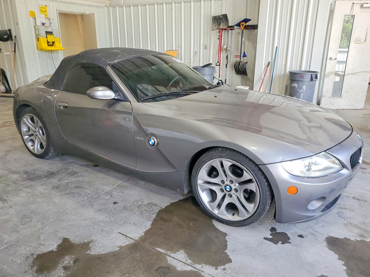 2005 Bmw Z4 3.0 Gray vin: 4USBT53545LT28509