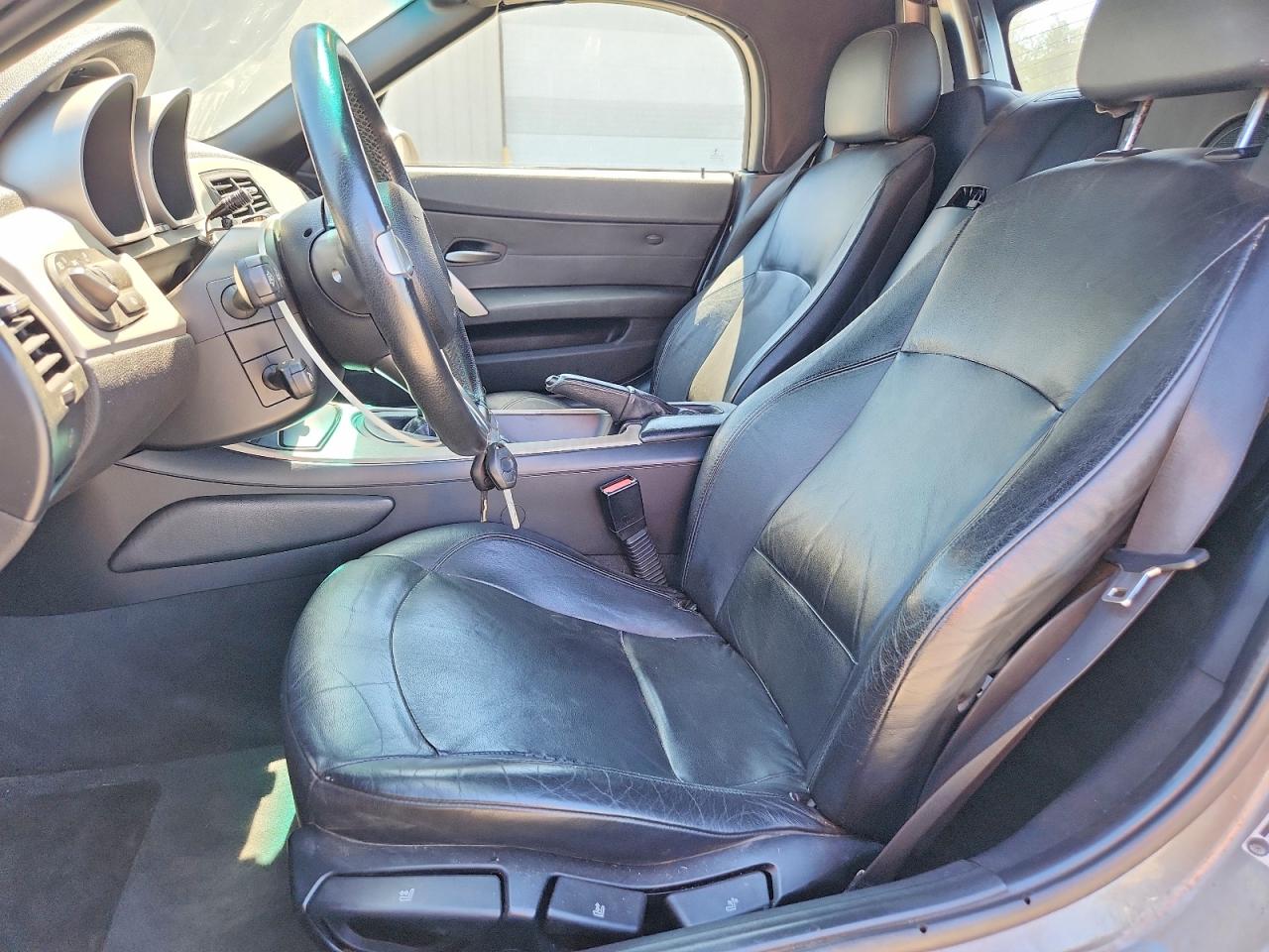 2005 Bmw Z4 3.0 Silver vin: 4USBT53545LT28672