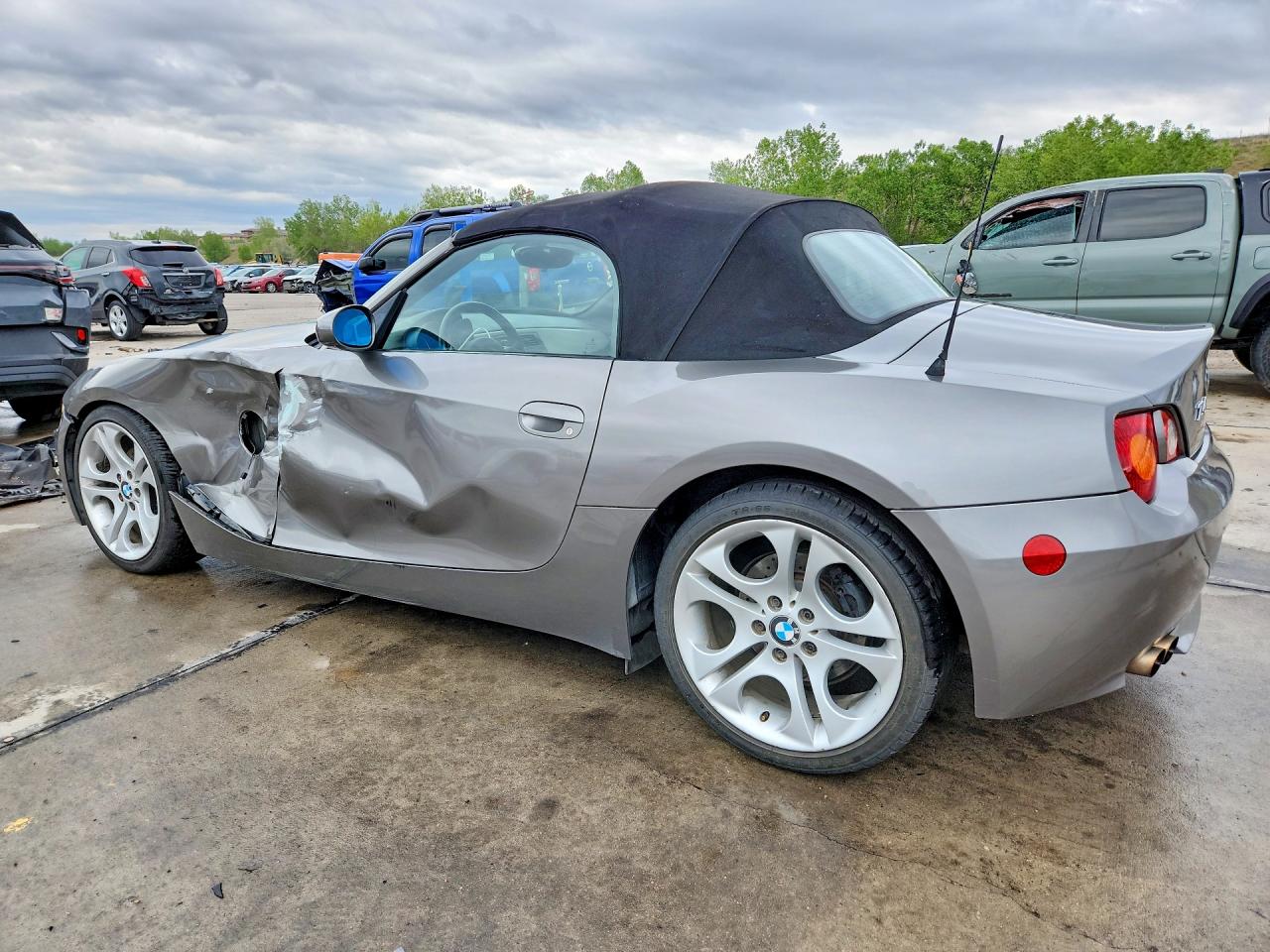 2004 Bmw Z4 3.0 Gray vin: 4USBT53564LT27229