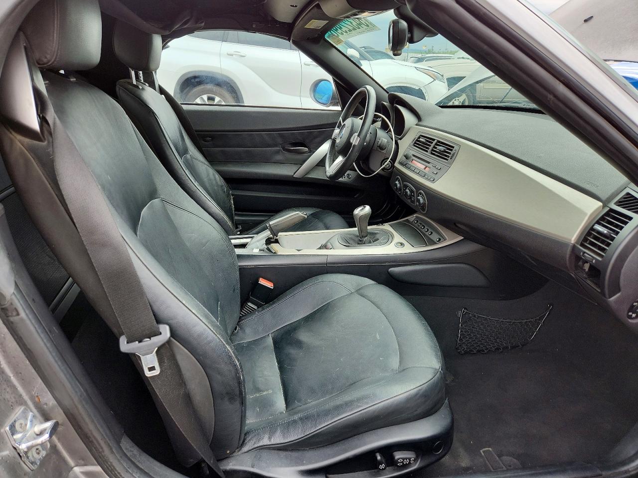 2004 Bmw Z4 3.0 Gray vin: 4USBT53564LT27229