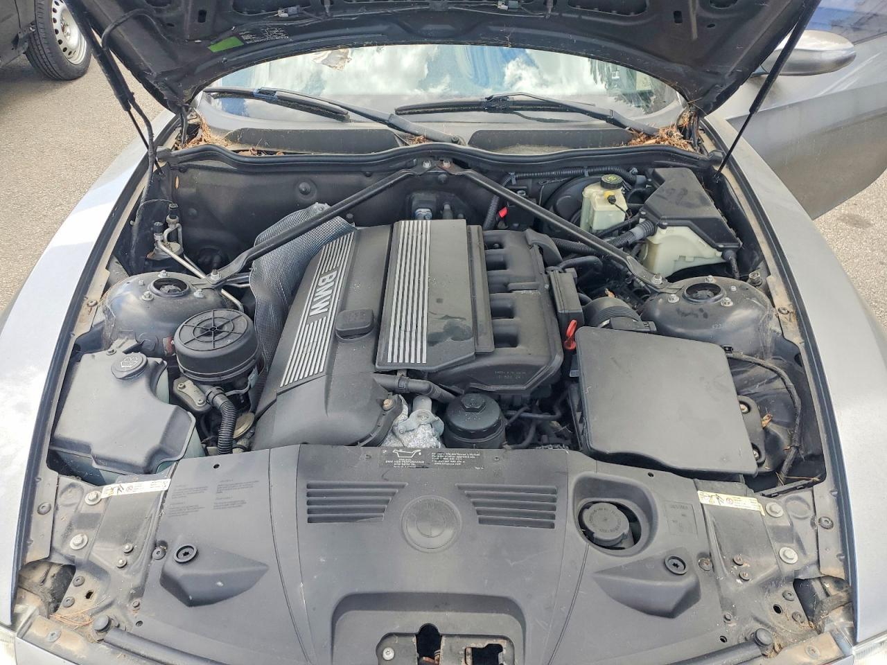 2004 Bmw Z4 3.0 Gray vin: 4USBT53564LT27442