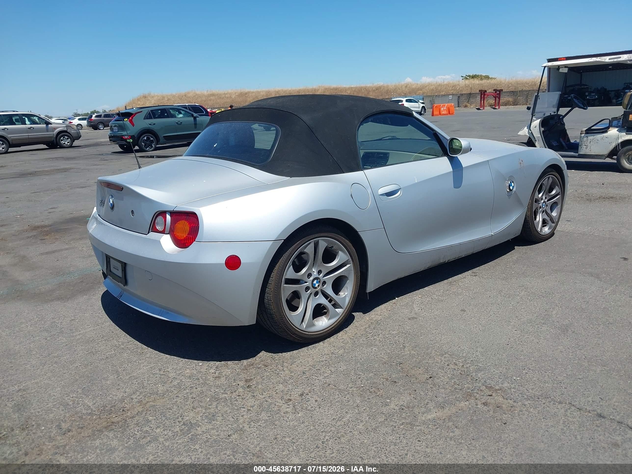 2005 Bmw Z4 3.0i Silver vin: 4USBT53565LU11701