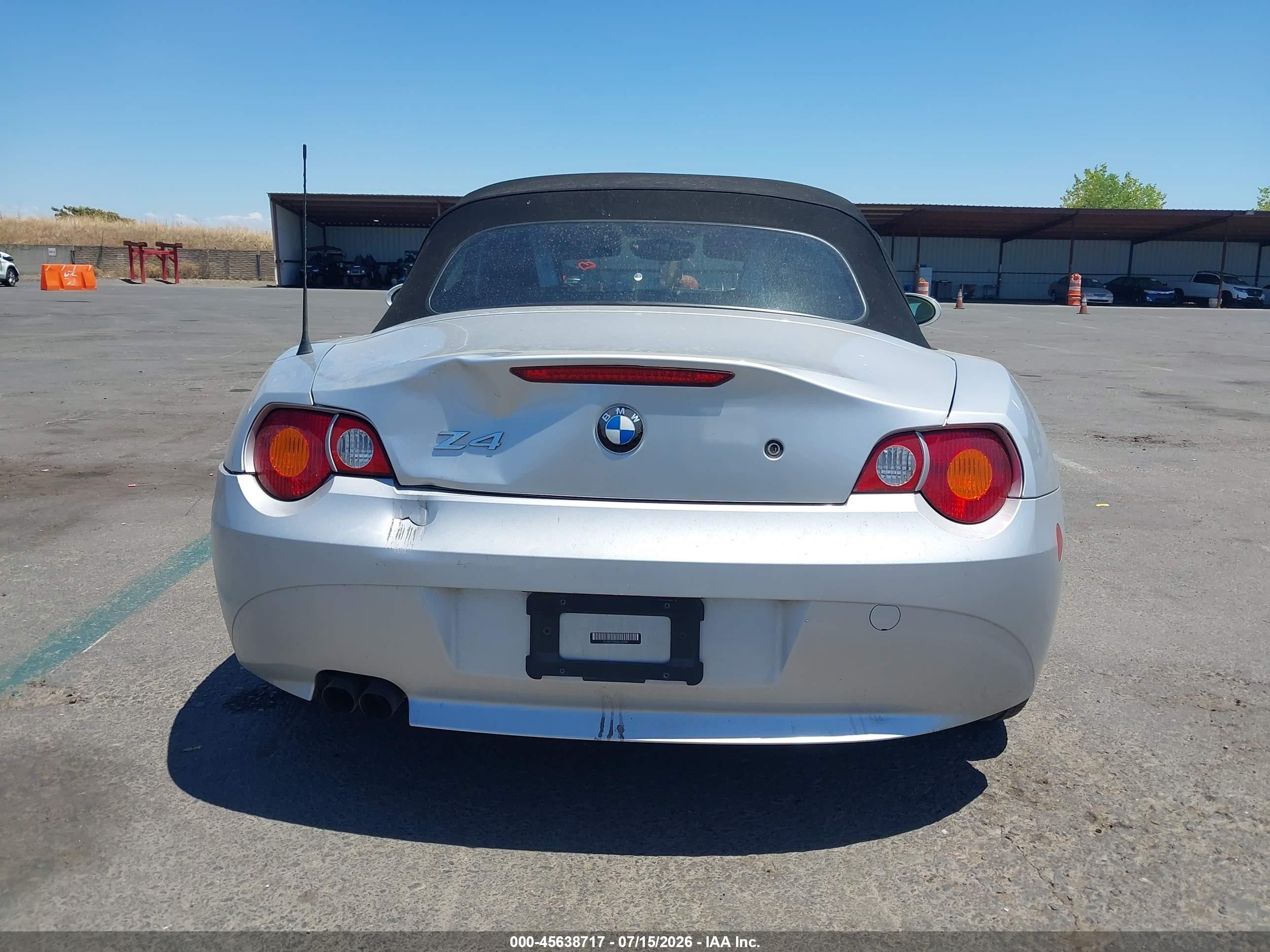 2005 Bmw Z4 3.0i Silver vin: 4USBT53565LU11701