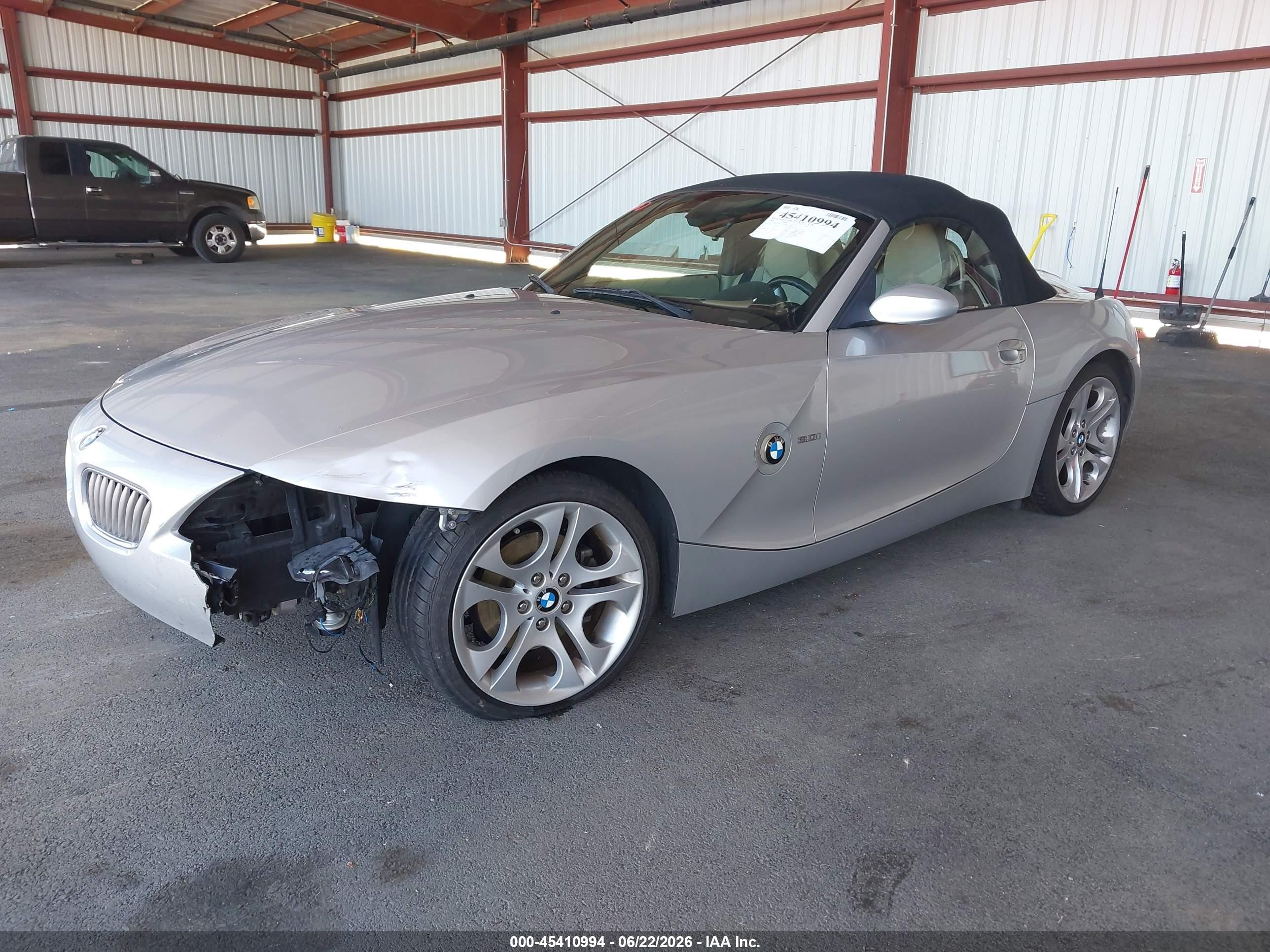 2005 Bmw Z4 3.0i Silver vin: 4USBT535X5LU10163