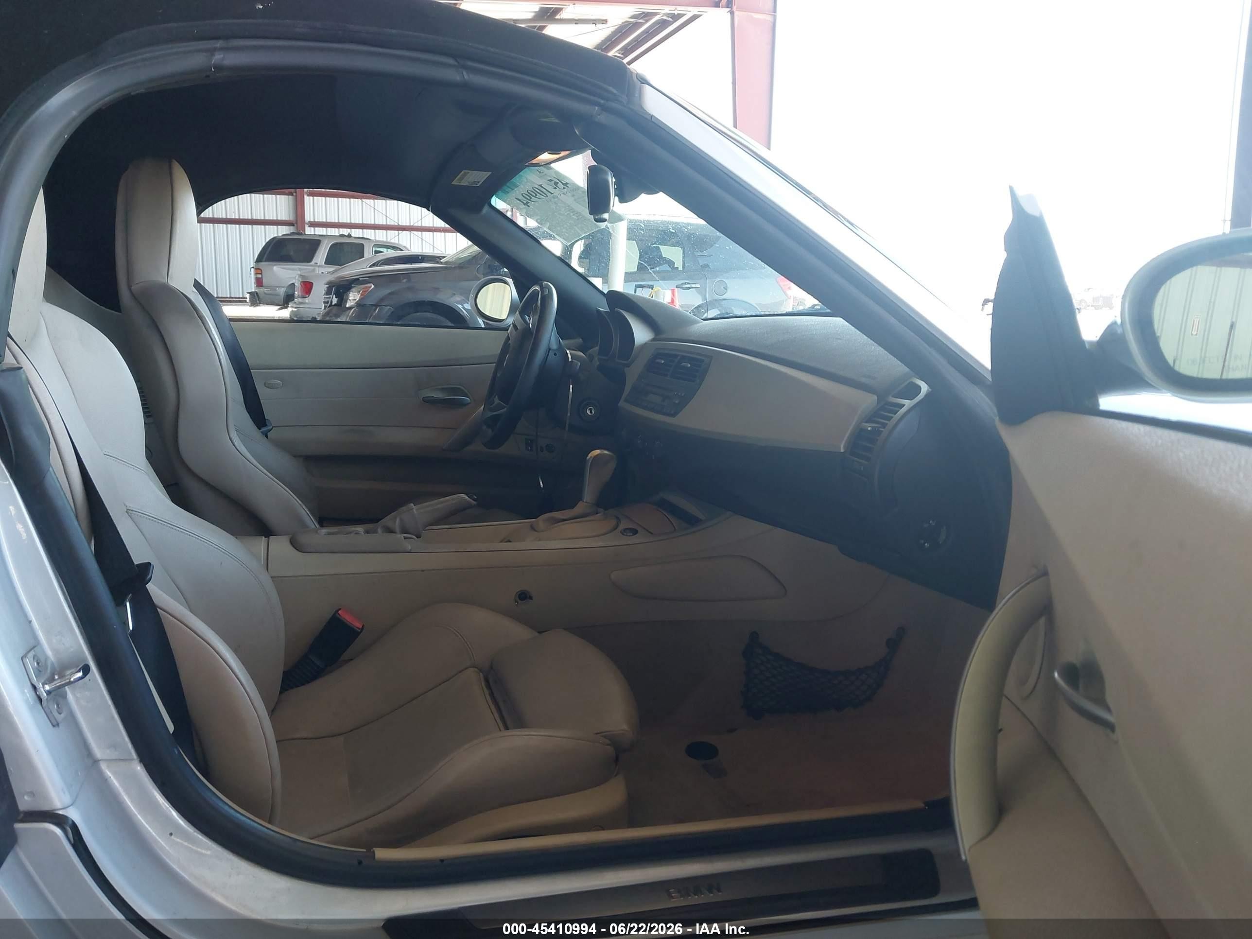 2005 Bmw Z4 3.0i Silver vin: 4USBT535X5LU10163