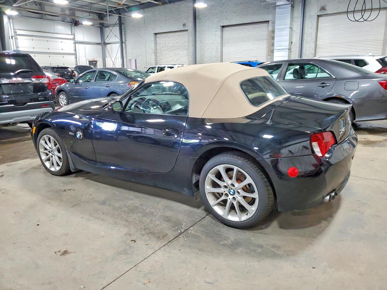 2006 Bmw Z4 3.0 Черный vin: 4USBU33506LW67920