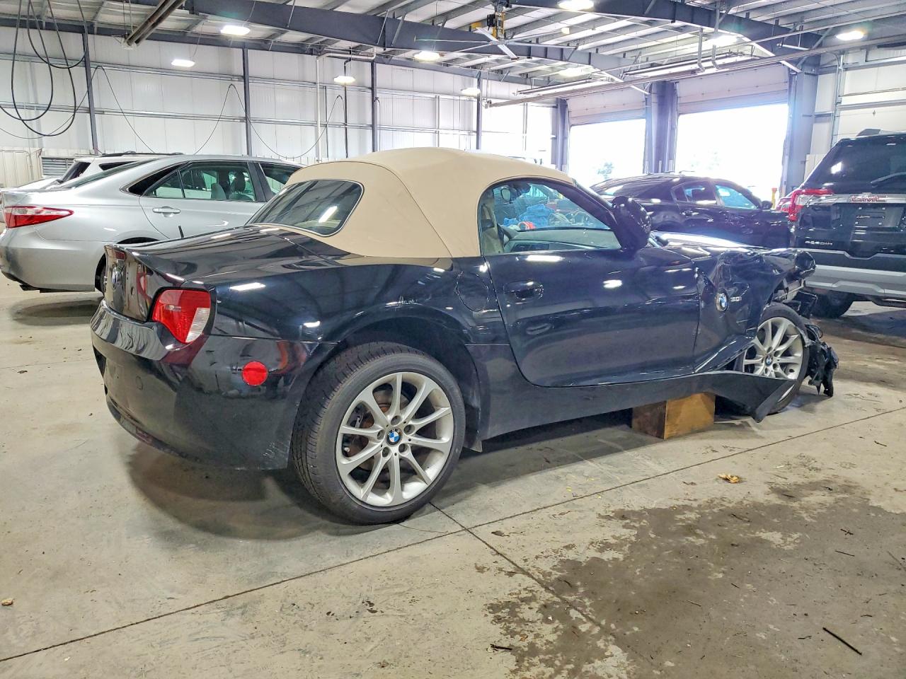 2006 Bmw Z4 3.0 Черный vin: 4USBU33506LW67920