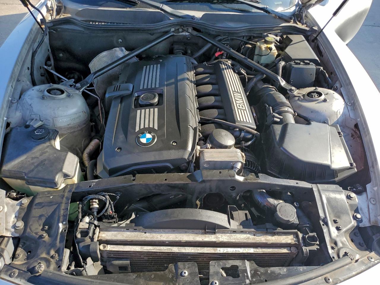 2007 Bmw Z4 3.0 Серебряный vin: 4USBU33517LW73582