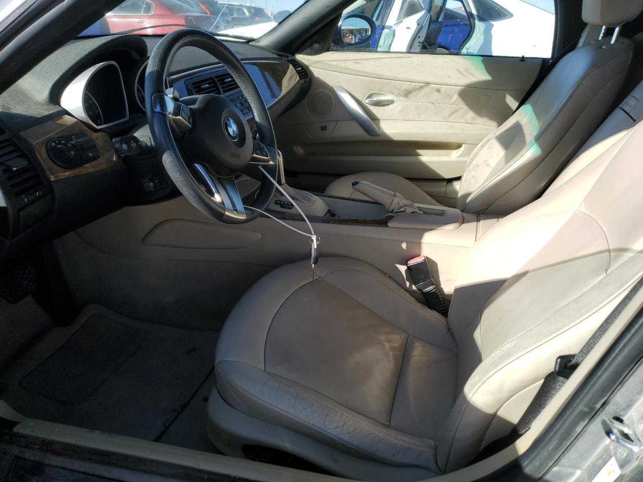 2007 Bmw Z4 3.0 Серебряный vin: 4USBU33557LW72385