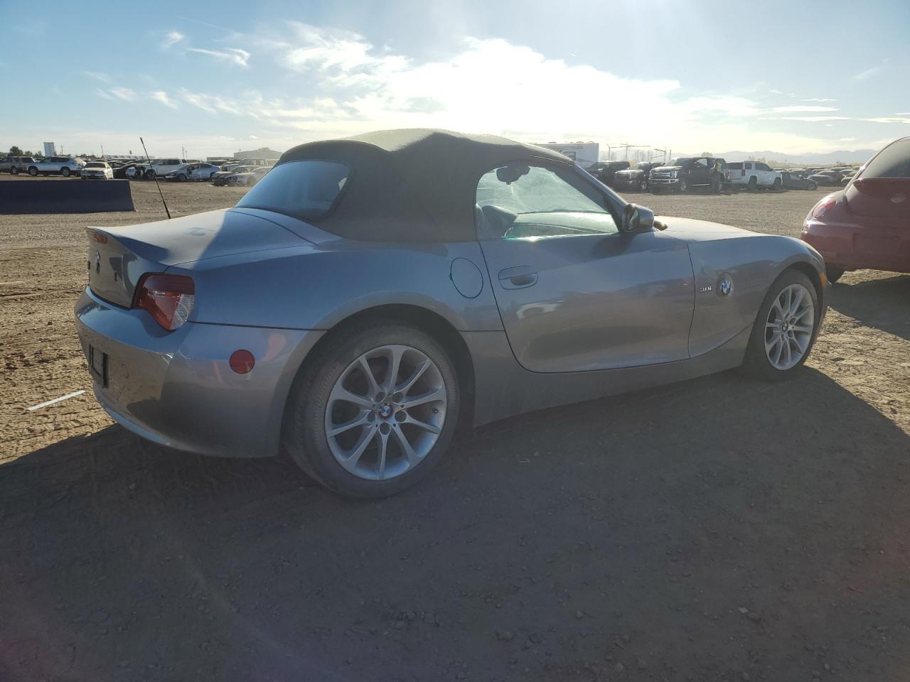 2007 Bmw Z4 3.0 Серебряный vin: 4USBU33557LW72385