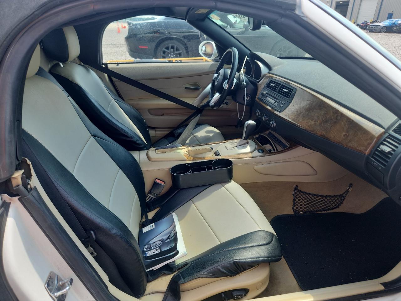 2008 Bmw Z4 3.0 White vin: 4USBU33578LW75323