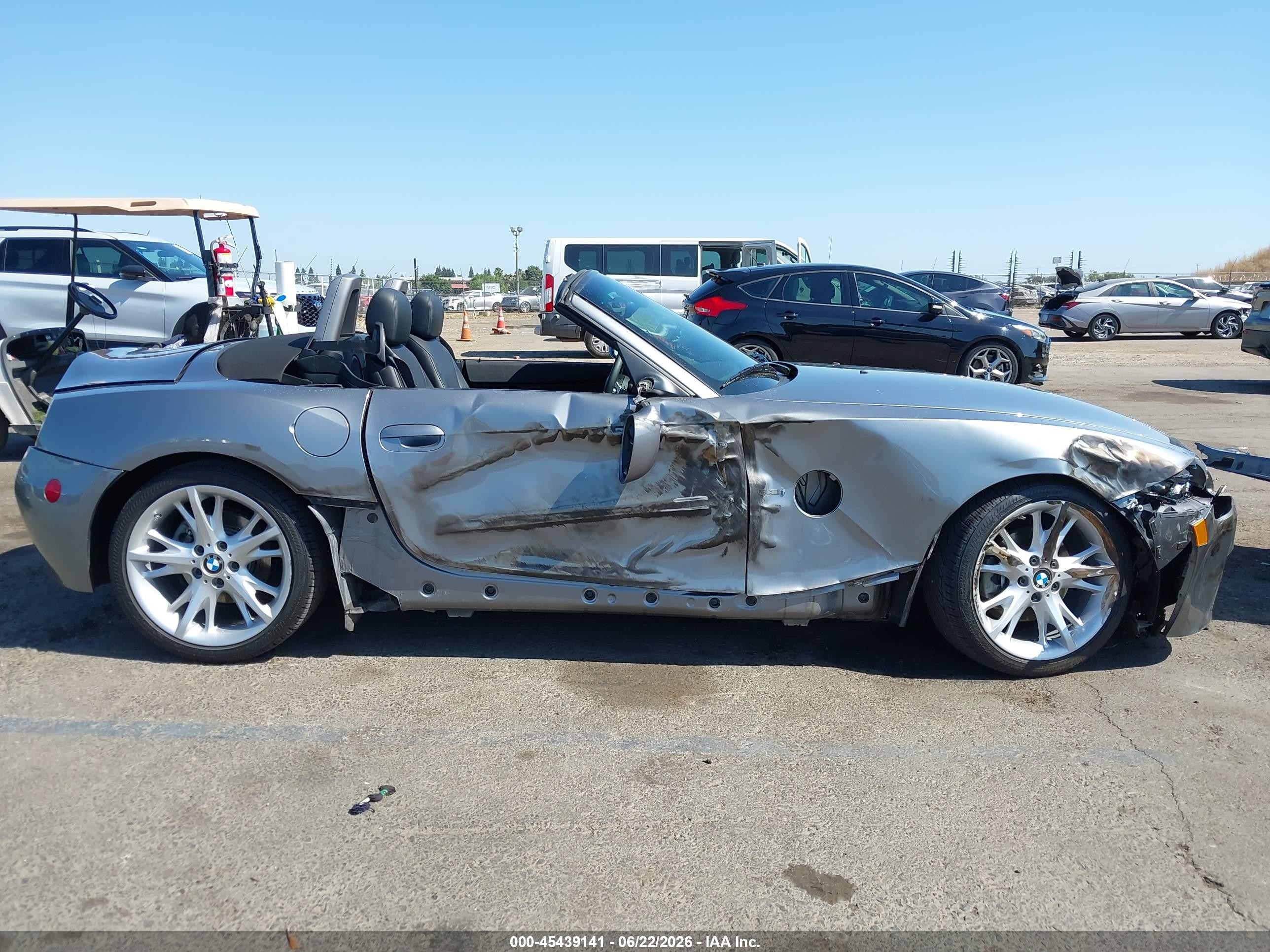 2008 Bmw Z4 3.0i Silver vin: 4USBU33578LW75399