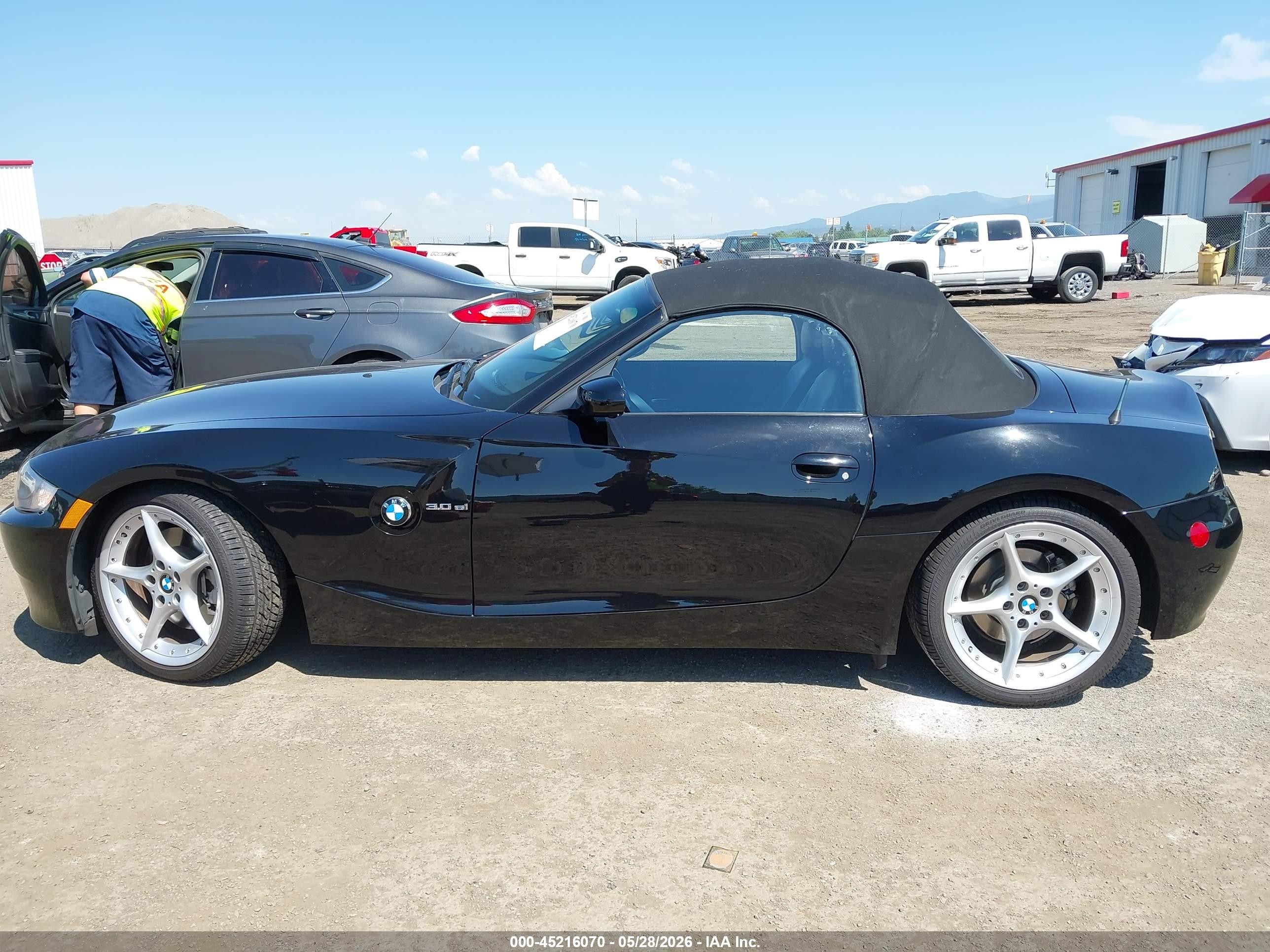 2008 Bmw Z4 3.0si Black vin: 4USBU53518LX03998