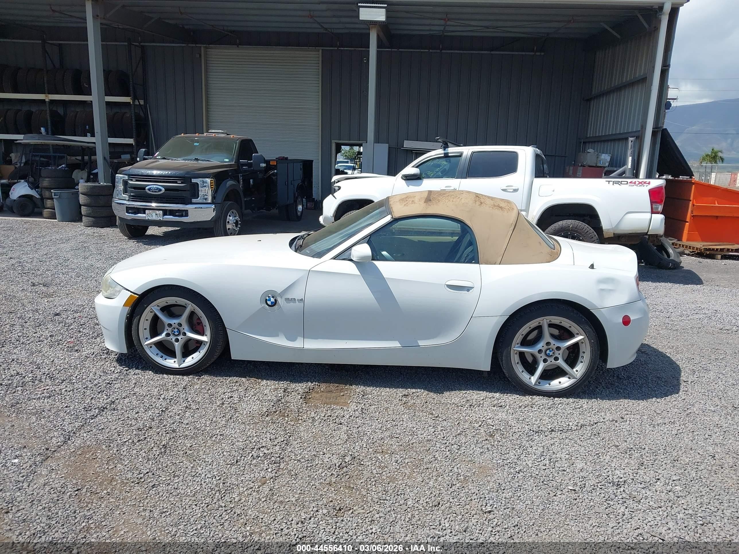 2008 Bmw Z4 3.0si White vin: 4USBU53598LX04526