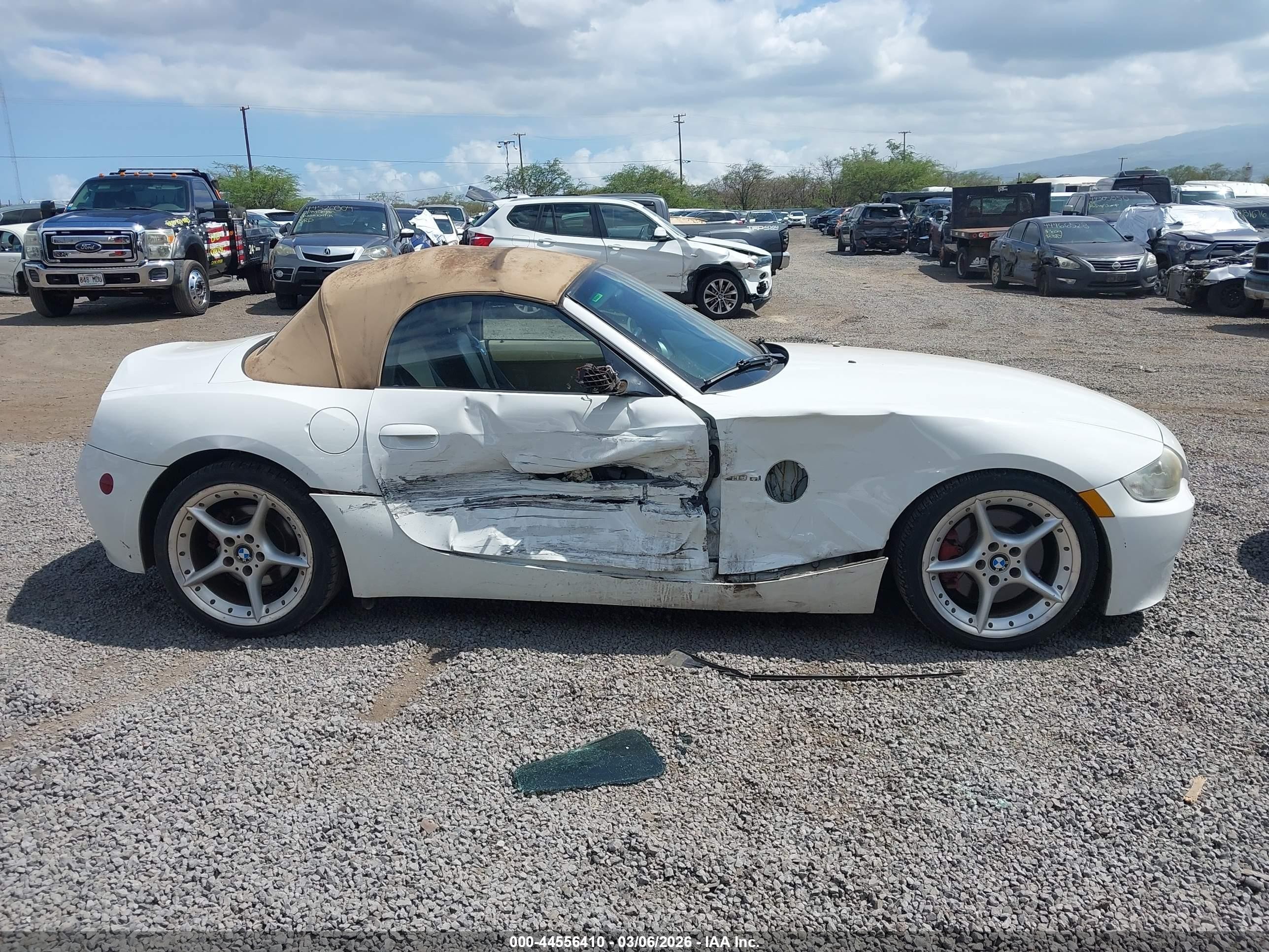 2008 Bmw Z4 3.0si White vin: 4USBU53598LX04526