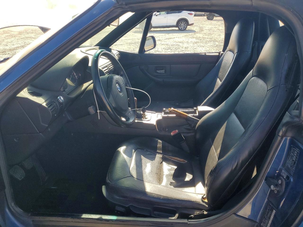 2000 Bmw Z3 2.8 Blue vin: 4USCH3347YLF42841