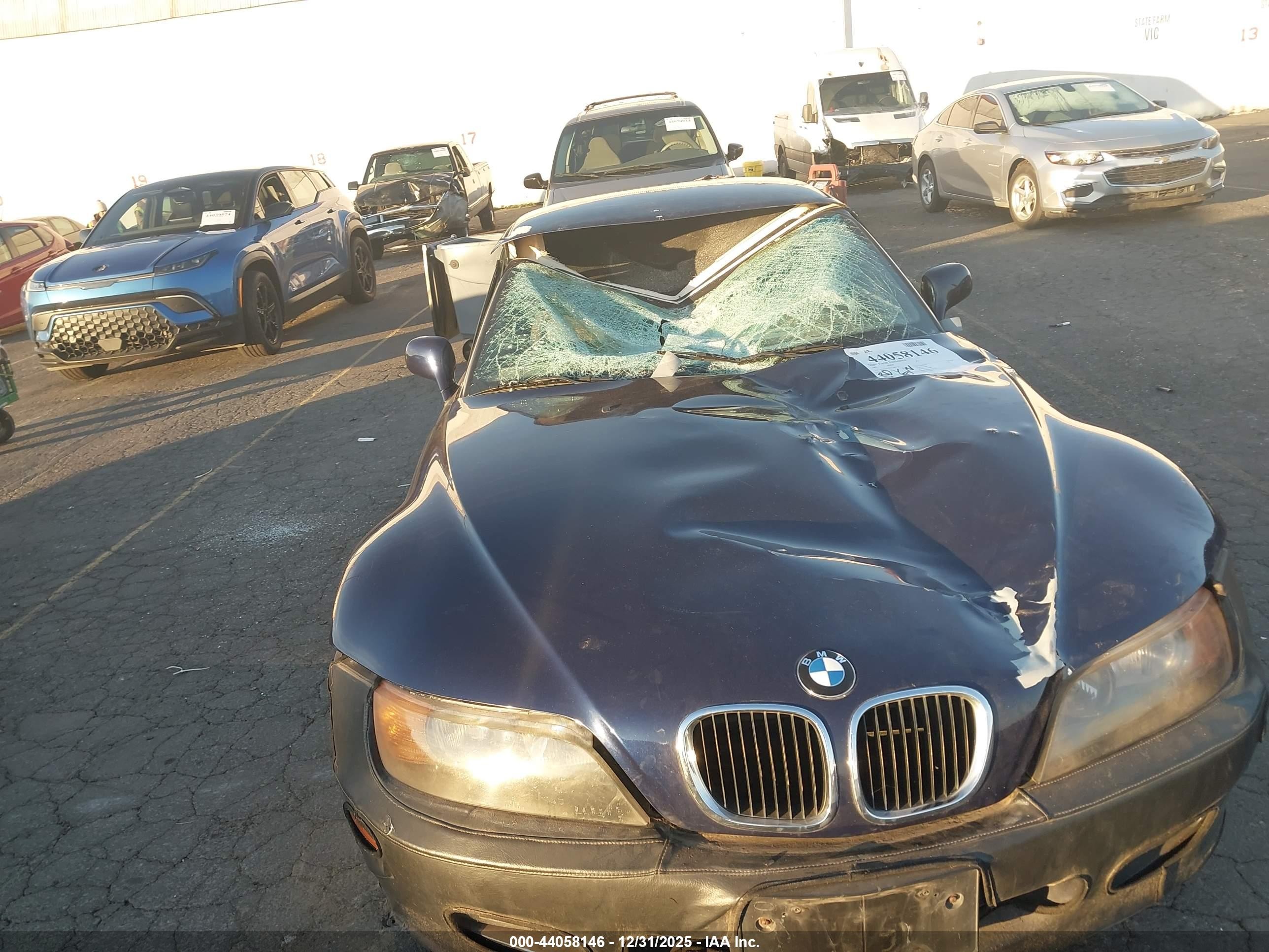 1997 Bmw Z3 1.9l Roadster Blue vin: 4USCH7320VLB84726